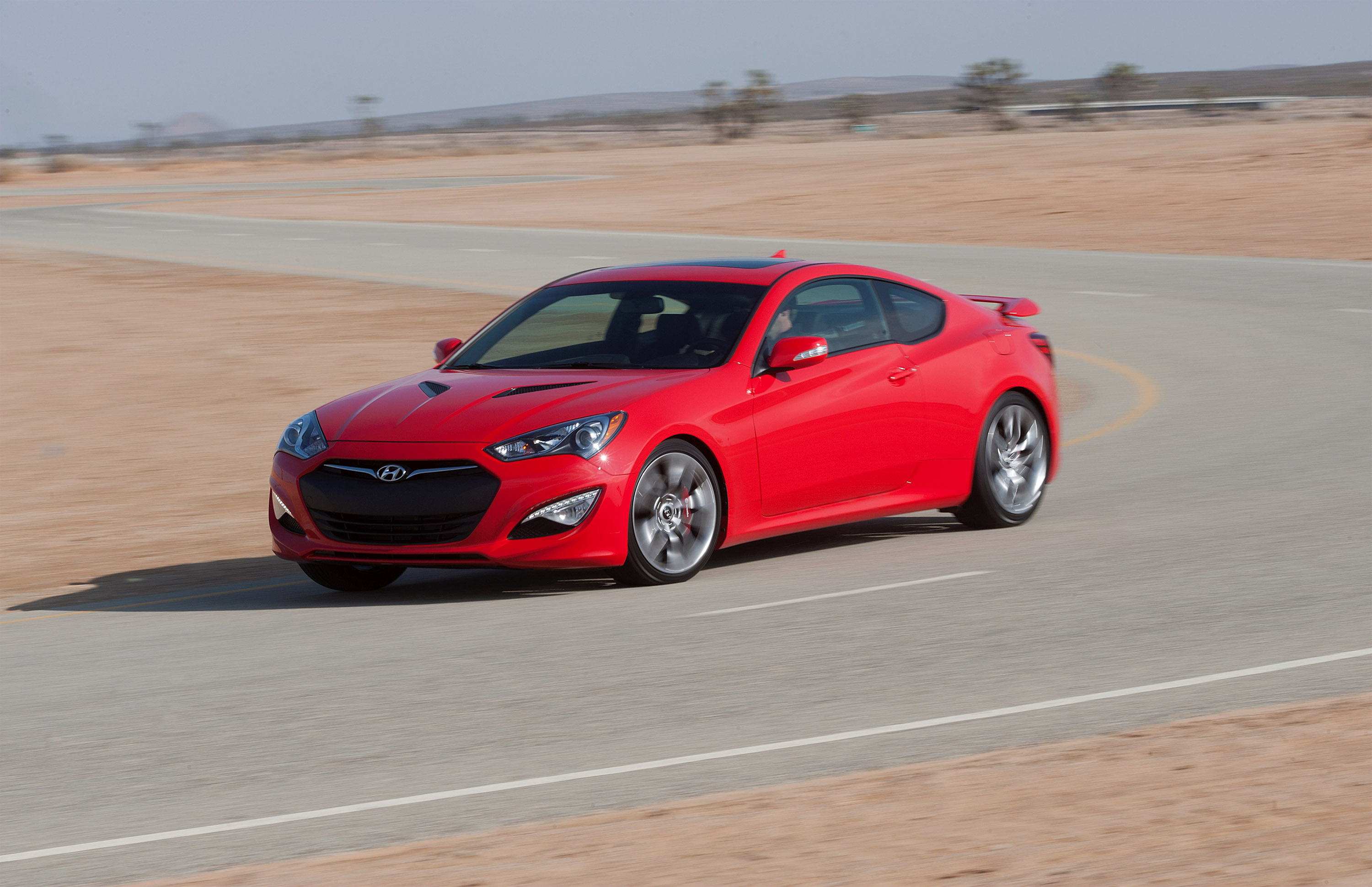 2014 Hyundai Genesis Coupe HD Pictures Carsinvasion