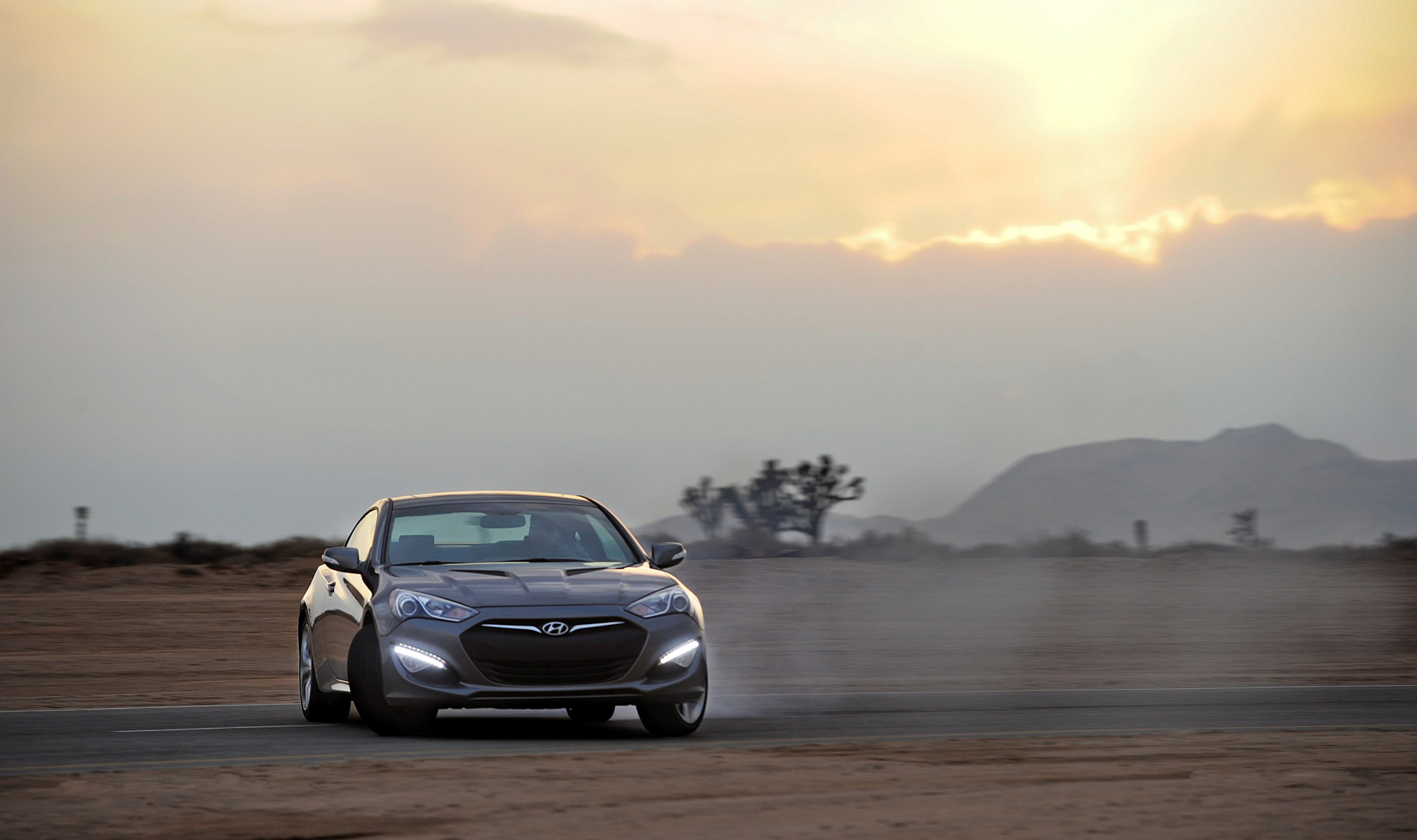 Hyundai Genesis Coupe photo #17