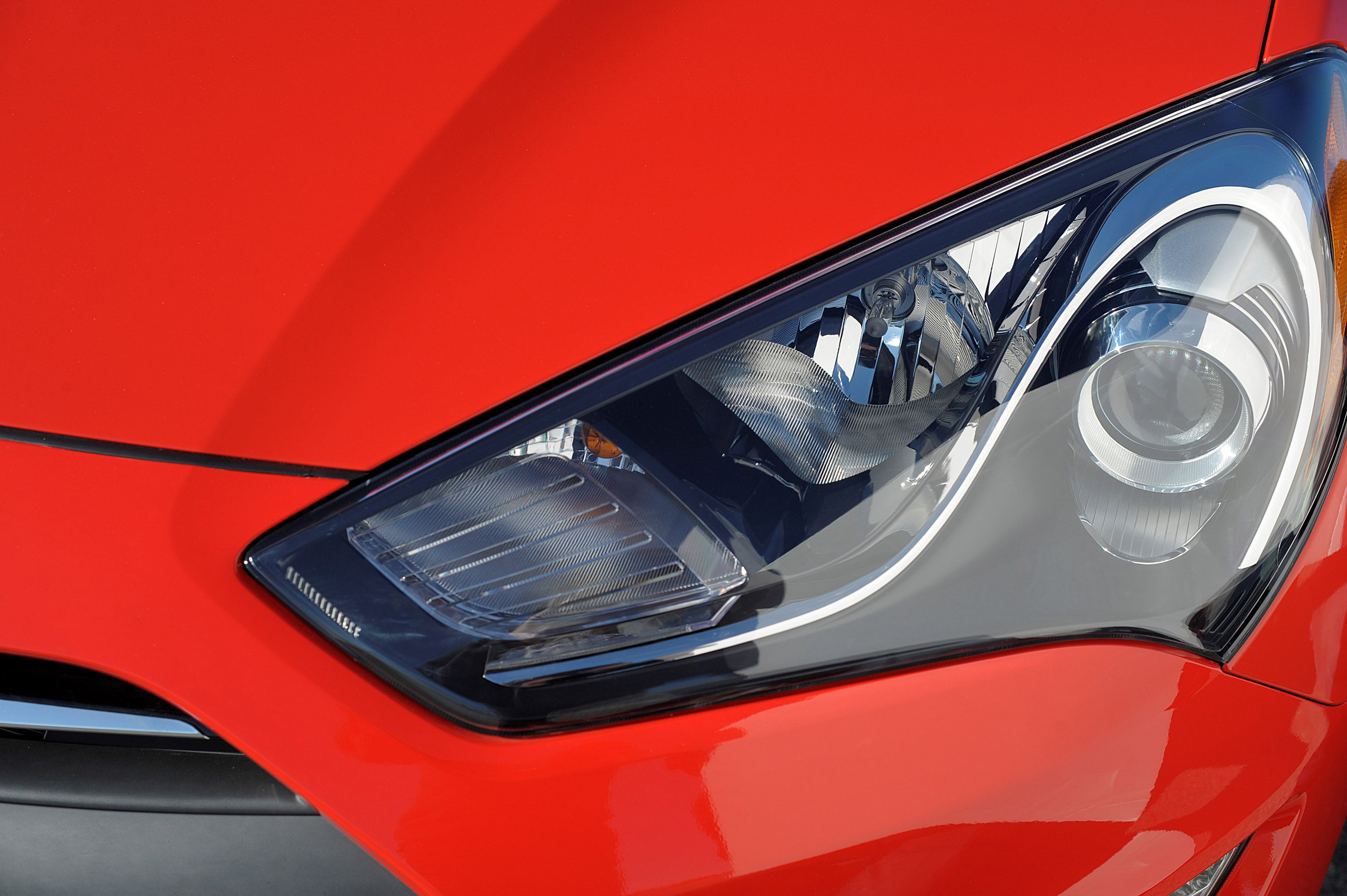 Hyundai Genesis Coupe photo #29