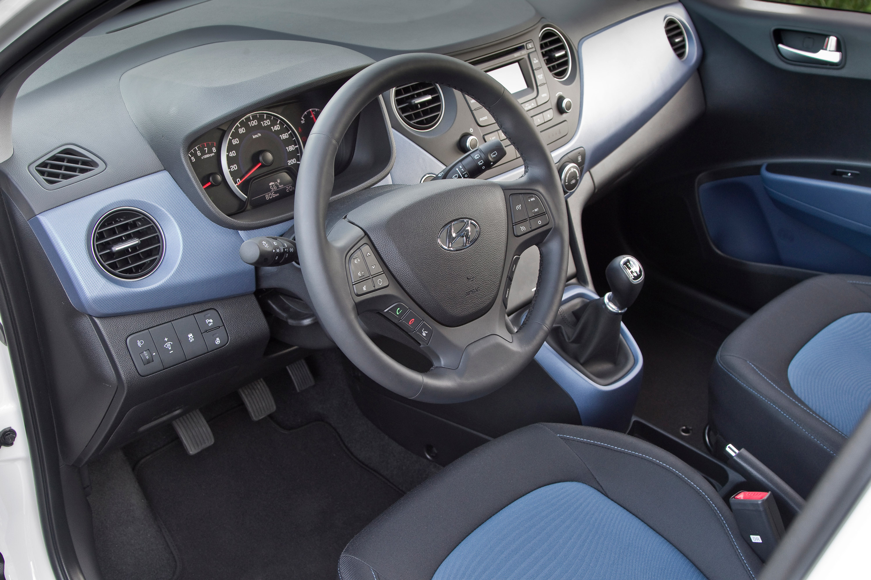 Hyundai i10 photo #97