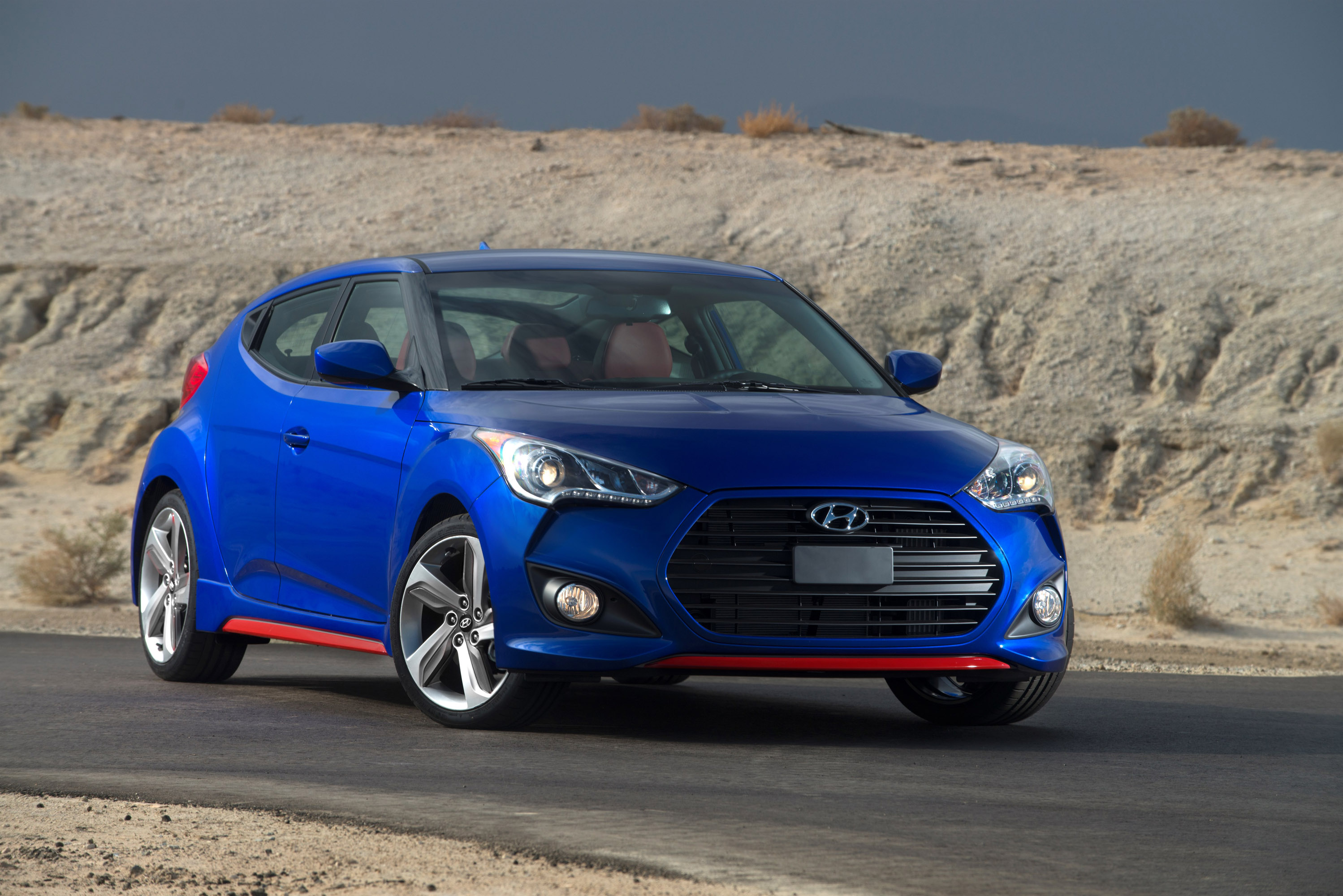 Hyundai Veloster Turbo R-Spec photo #1