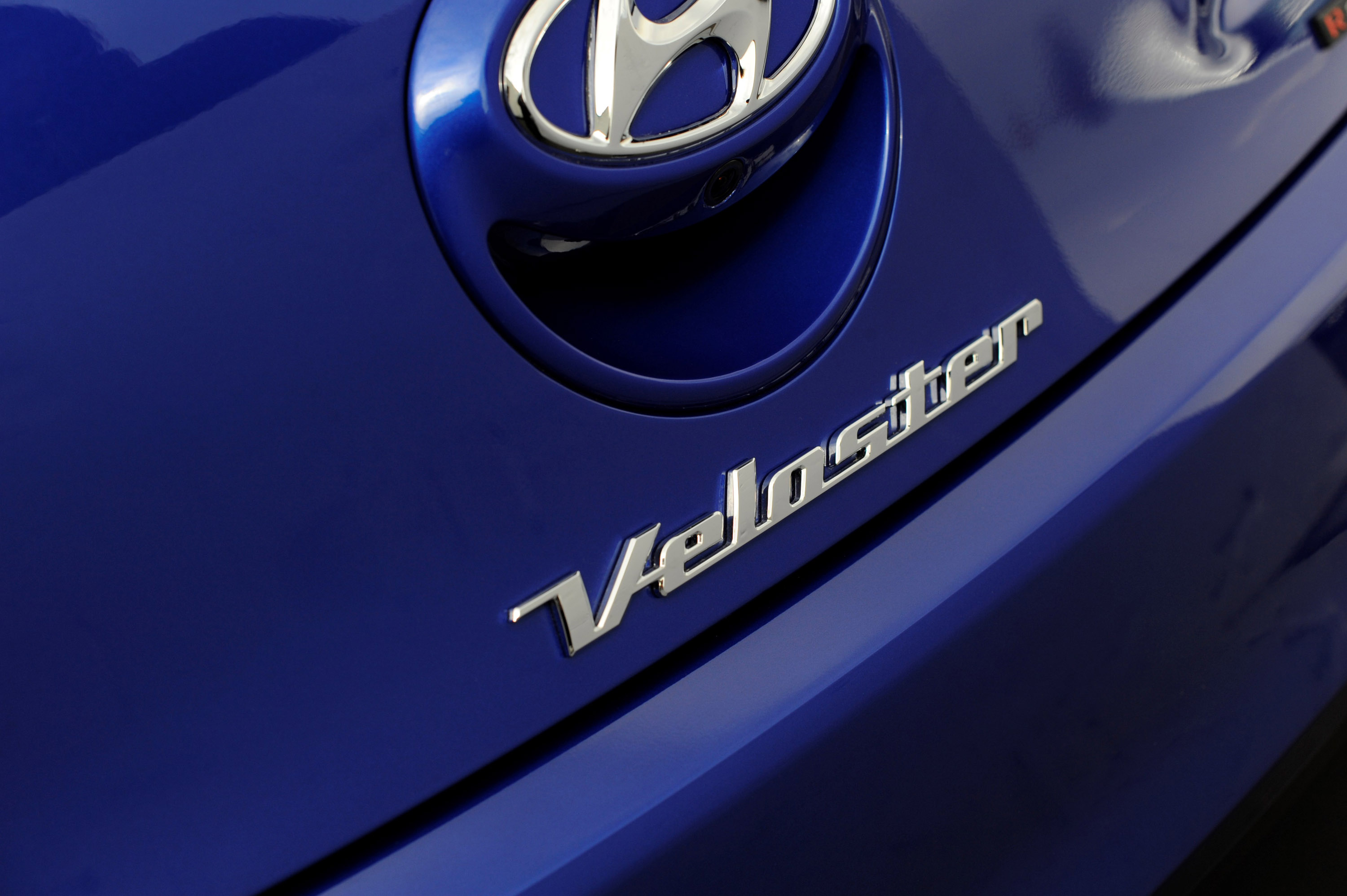 Hyundai Veloster Turbo R-Spec photo #16