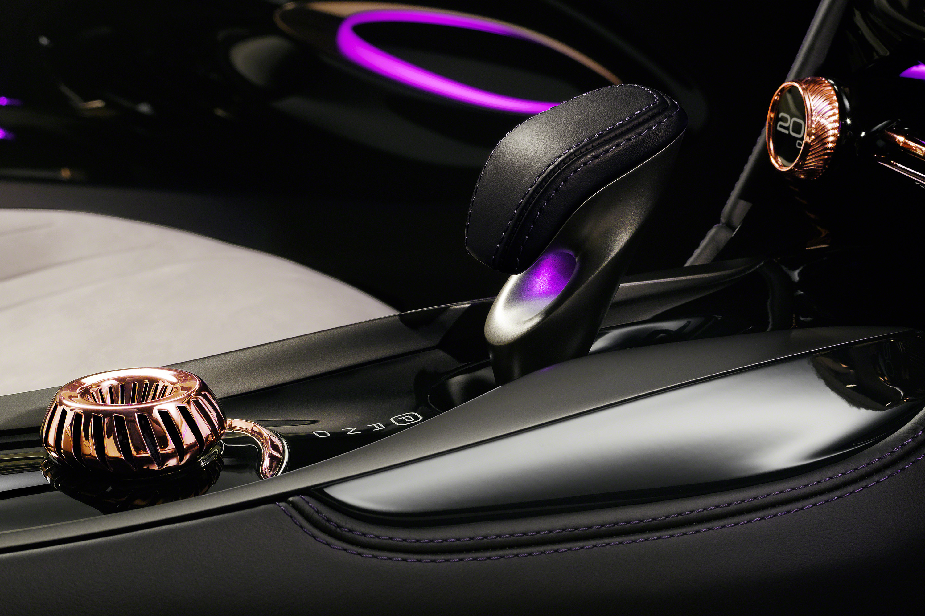 Infiniti Q30 Concept photo #17