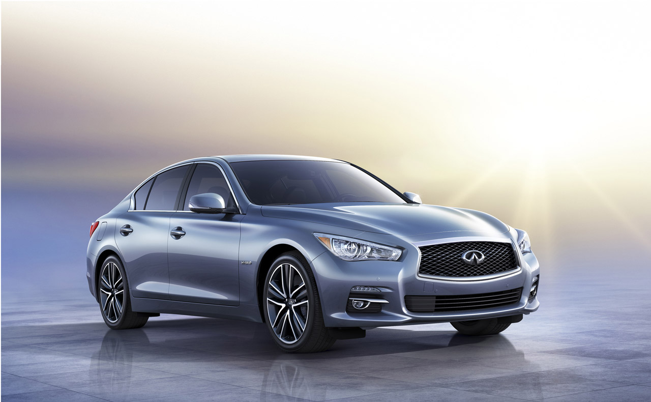 Infiniti Q50 photo #1