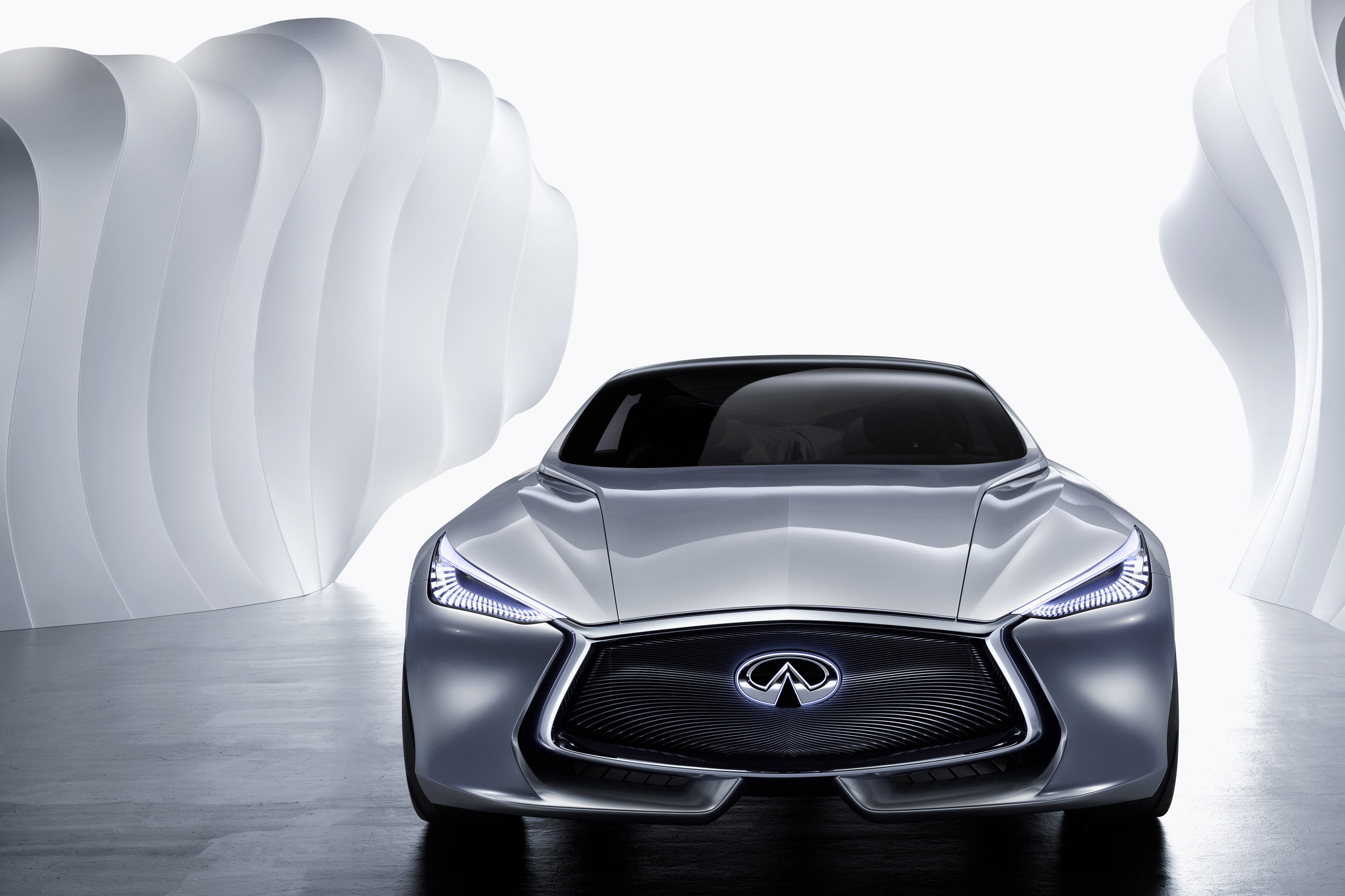 Infiniti Q80 Inspiration Concept photo #2