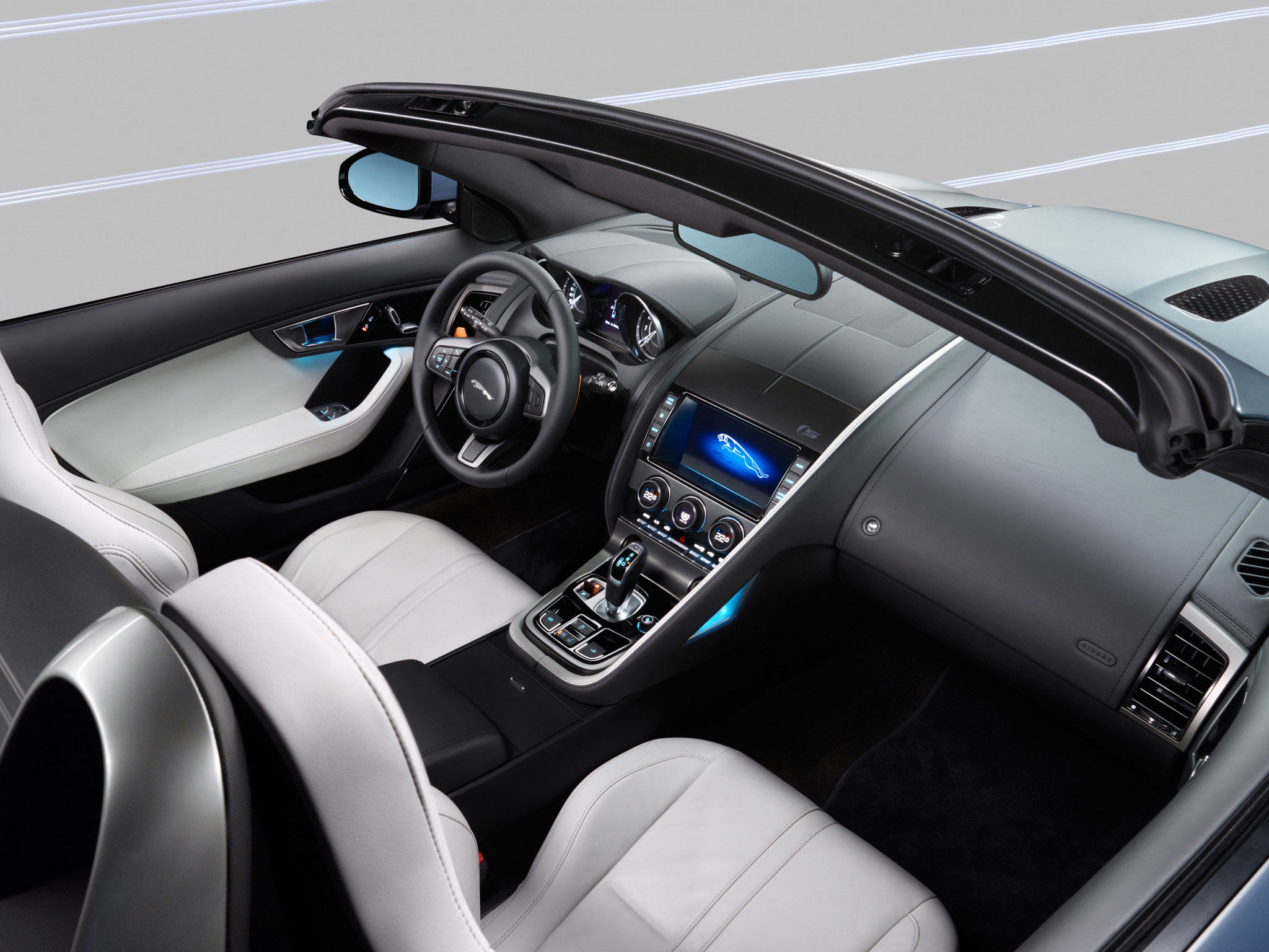 Jaguar F-Type photo #46