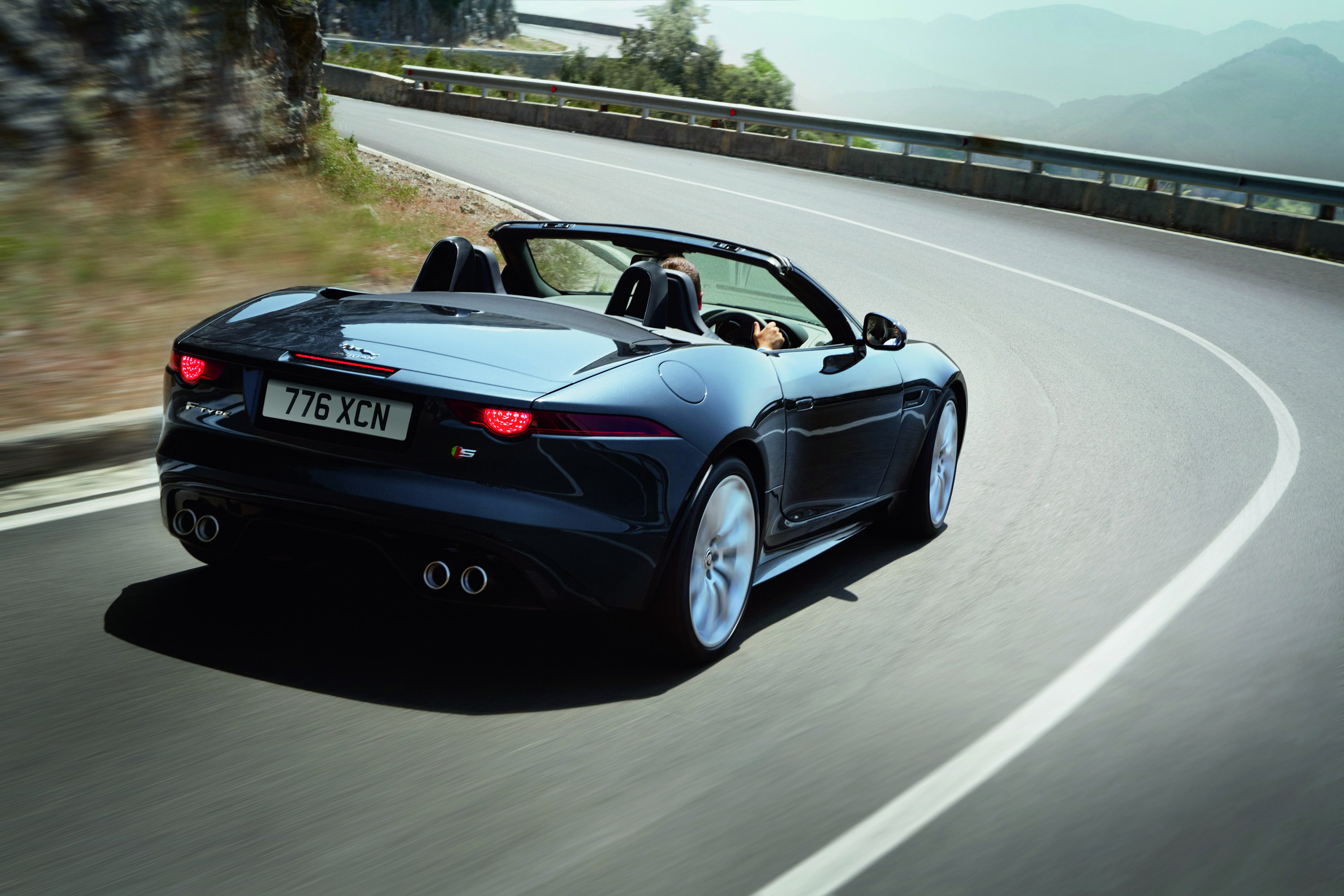 Jaguar F-Type photo #68