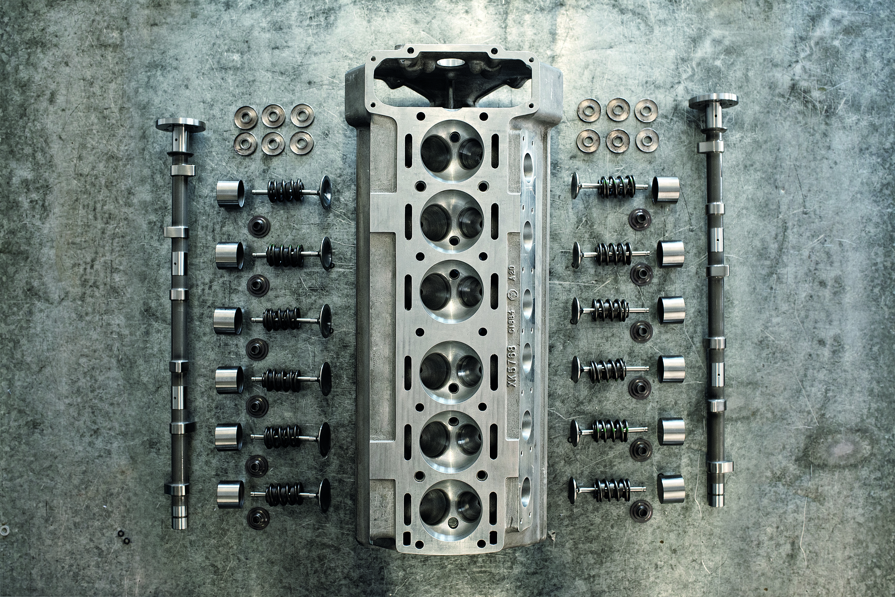 Jaguar Lightweight E-Type photo #25