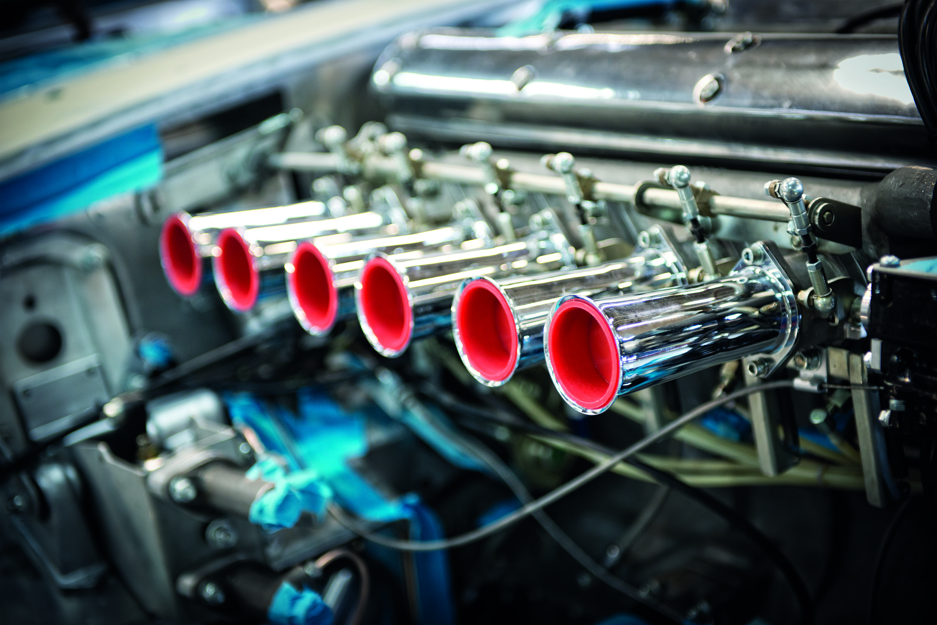 Jaguar Lightweight E-Type photo #26