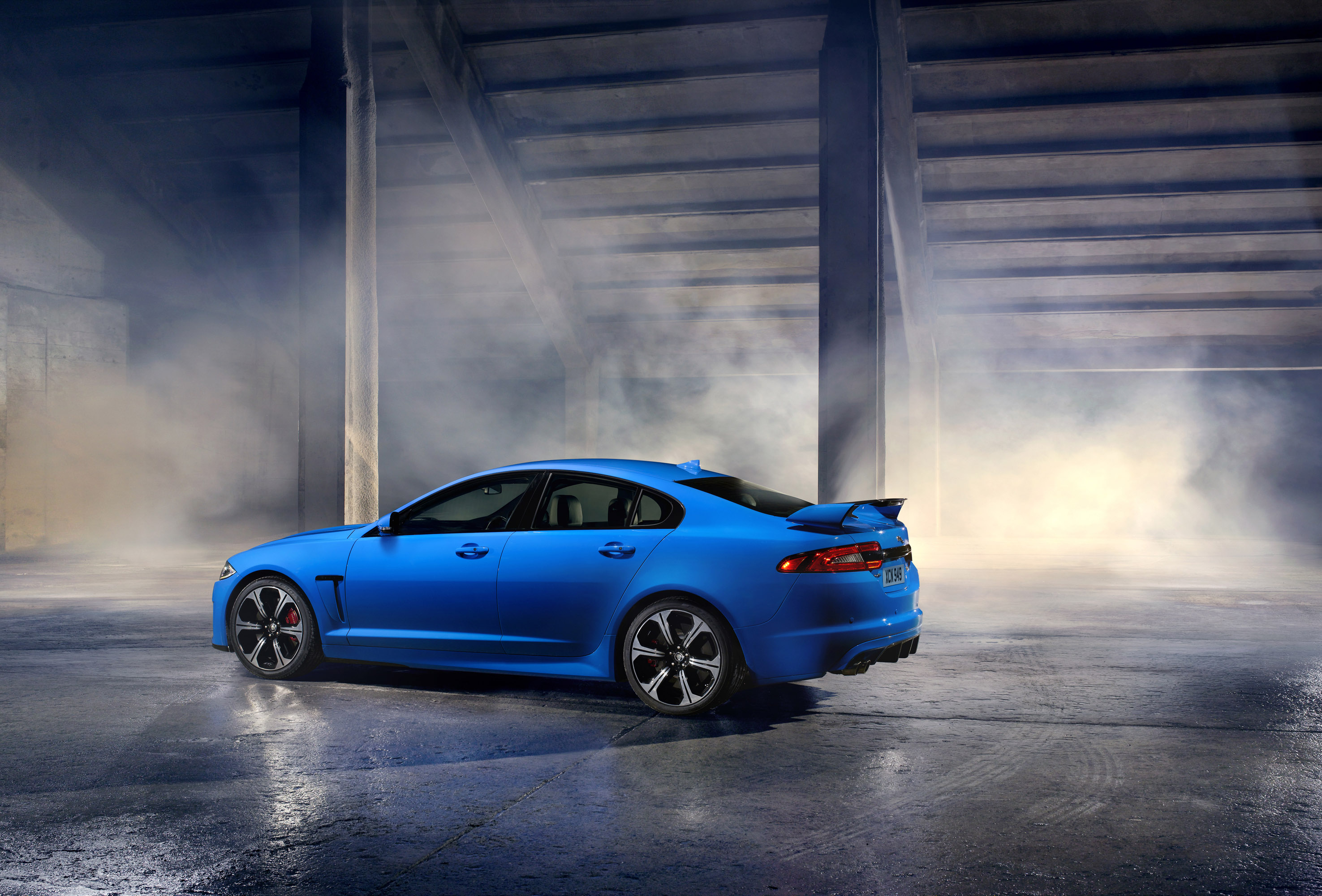 Jaguar XFR-S photo #25