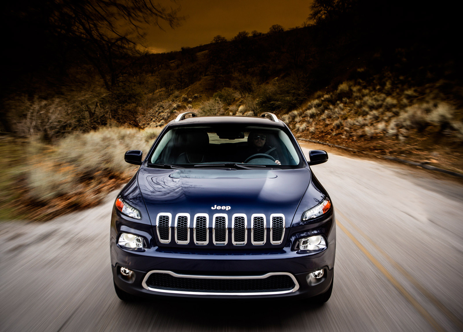 Jeep Cherokee photo #1