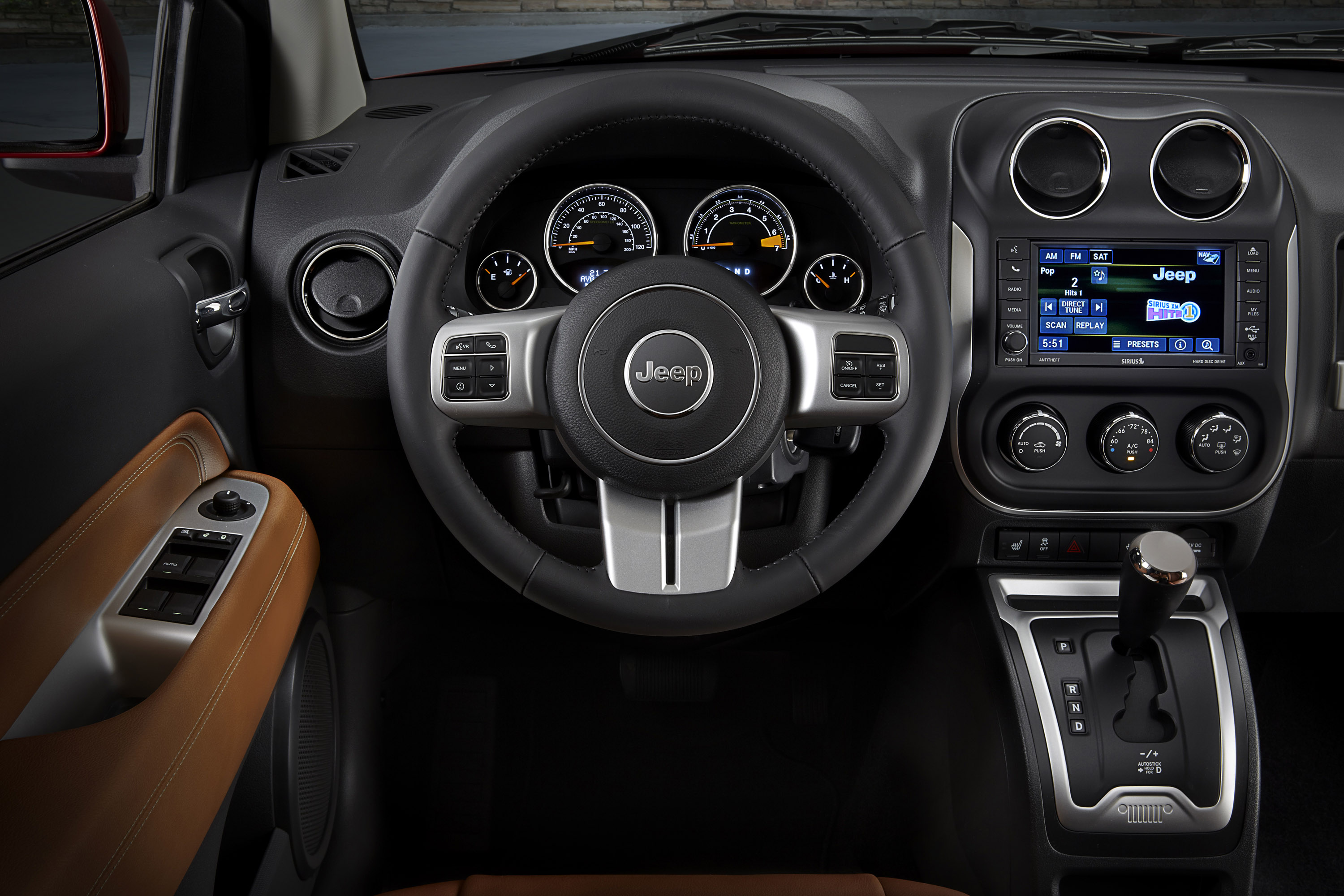 Jeep Compass photo #10