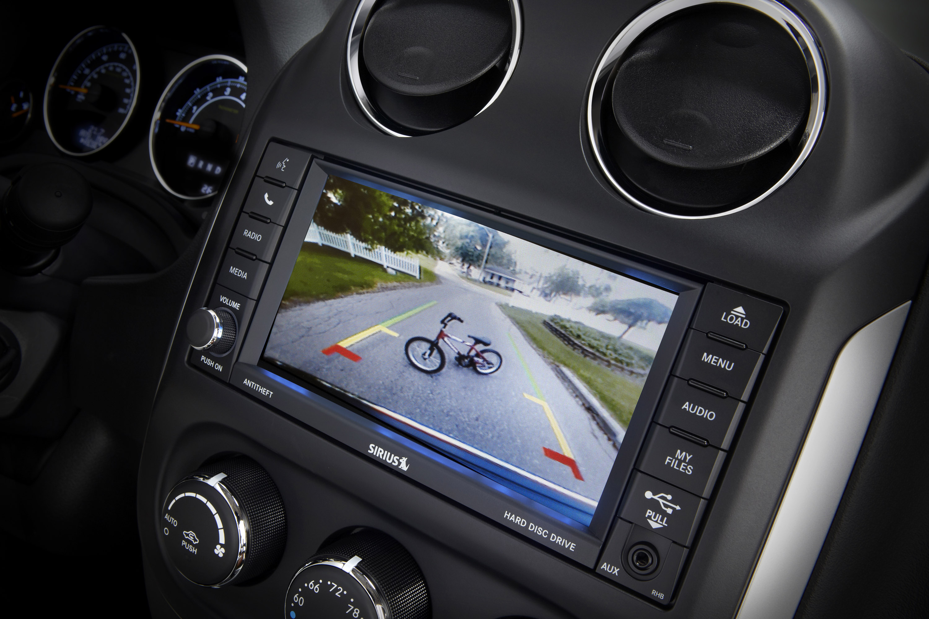 Jeep Compass photo #11