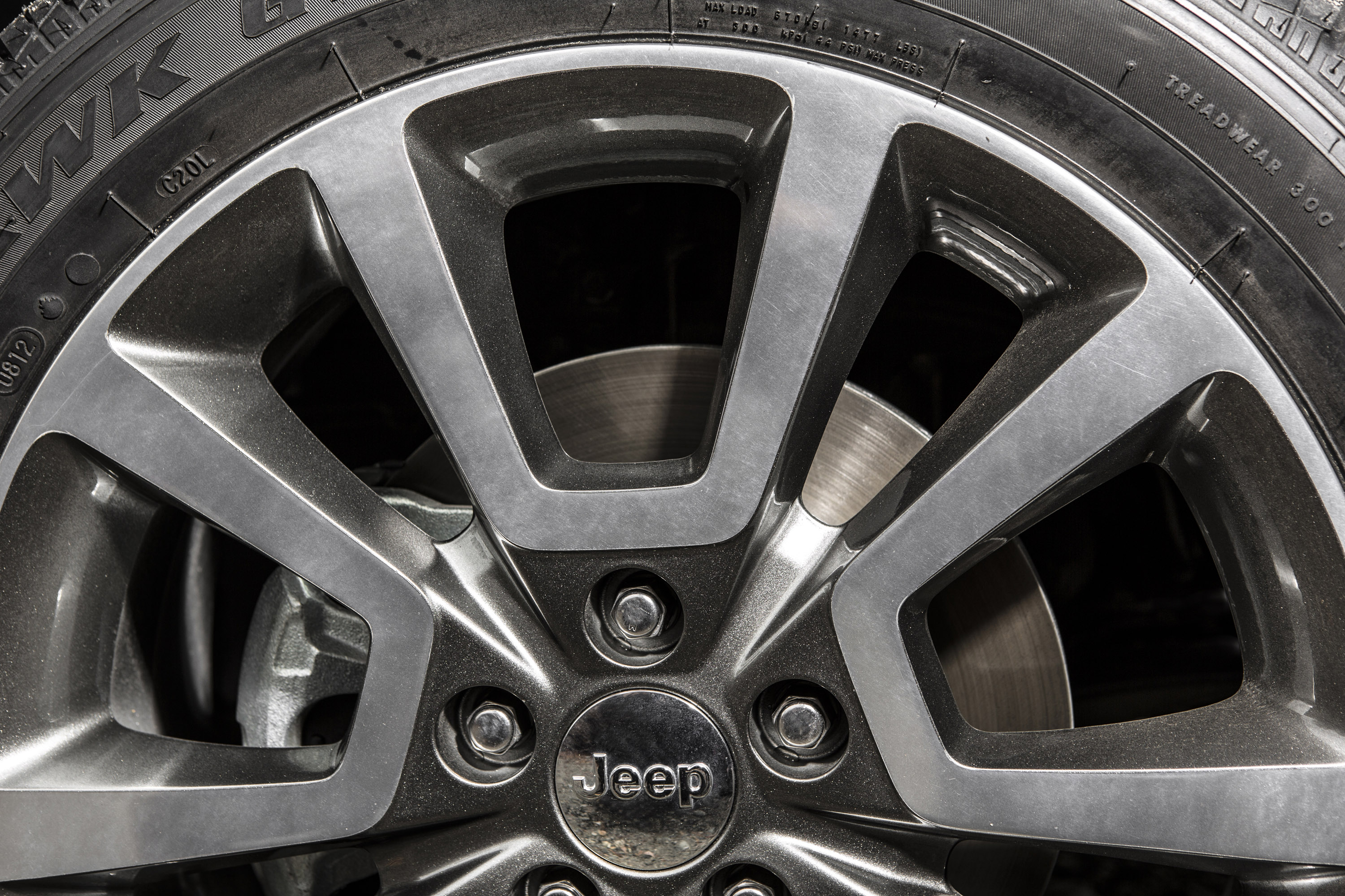 Jeep Compass photo #25