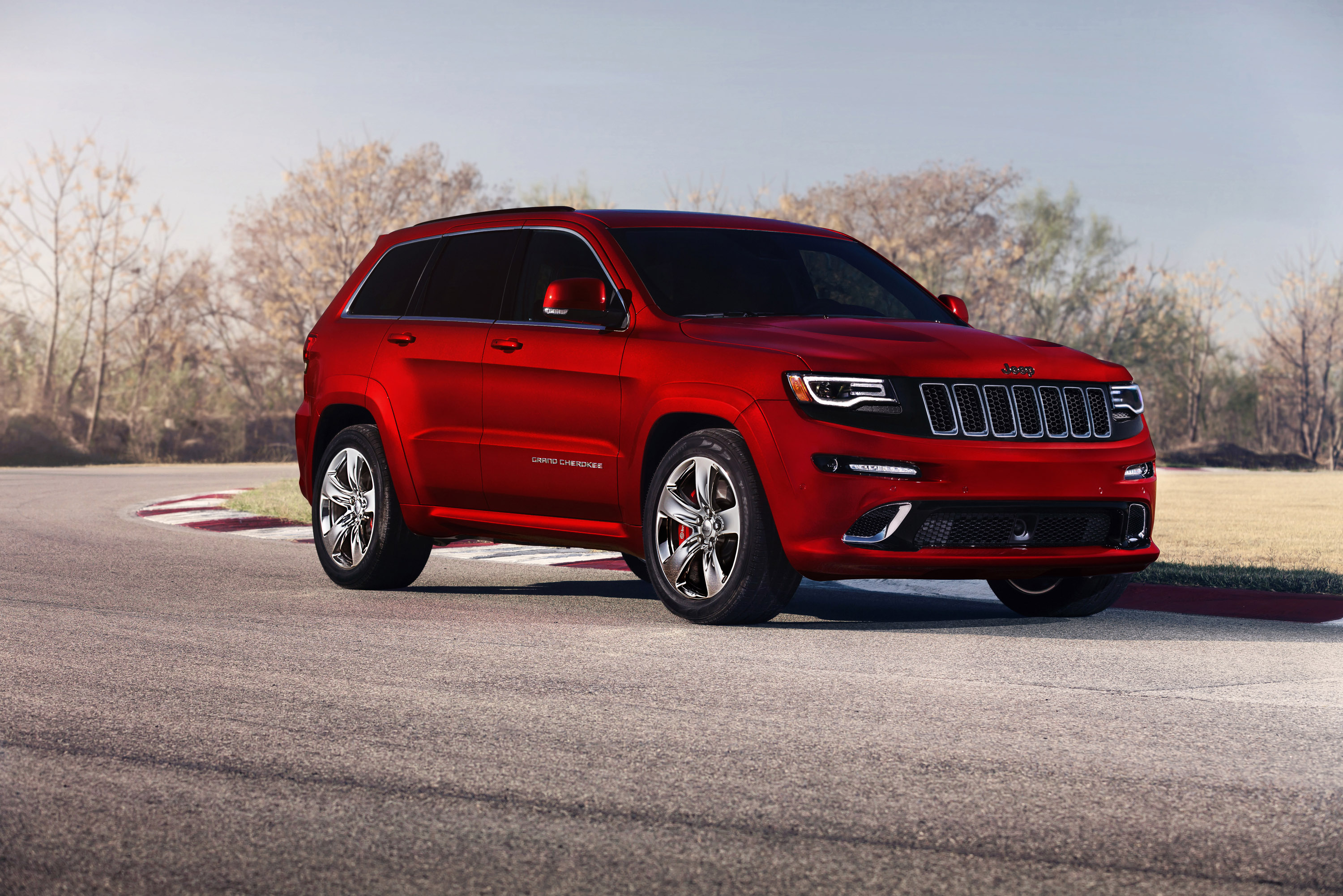2014 Jeep Grand Cherokee SRT HD Pictures