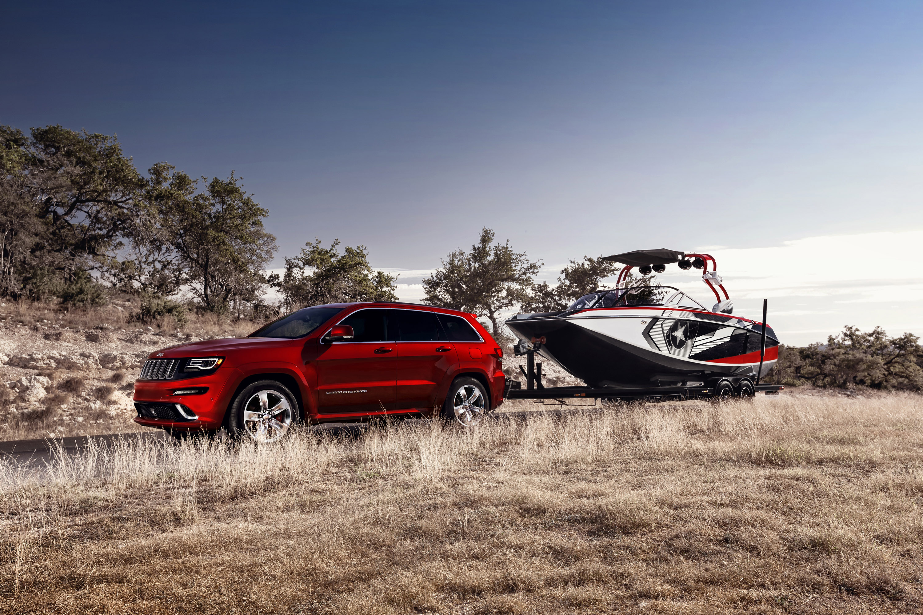 Jeep Grand Cherokee SRT photo #15