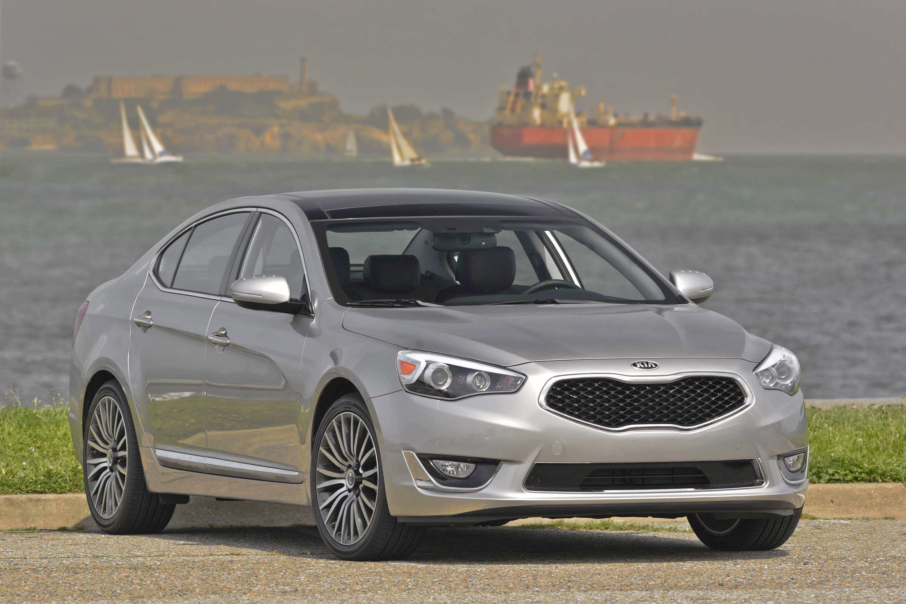 Kia Cadenza photo #24