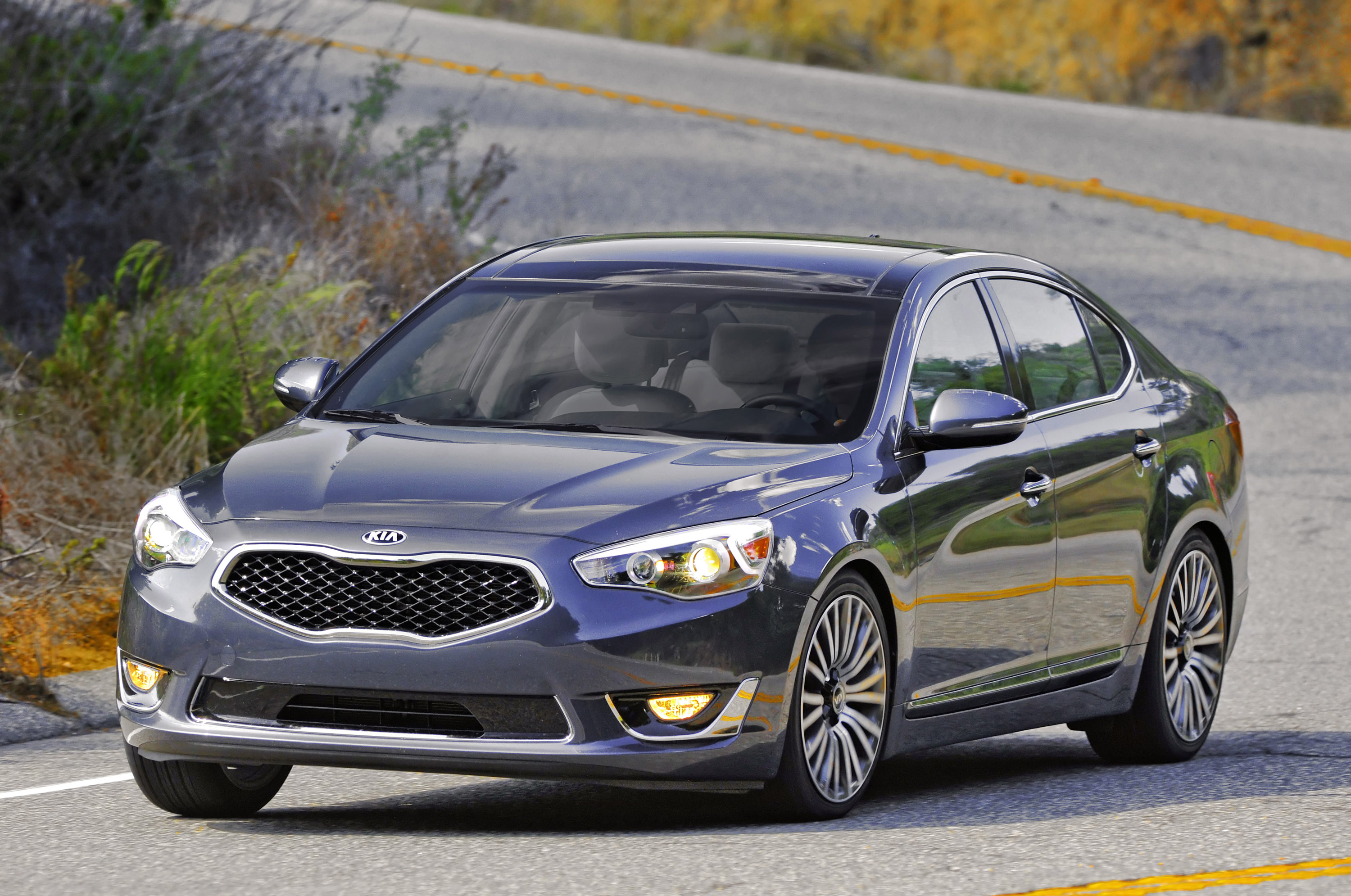 Kia Cadenza photo #35