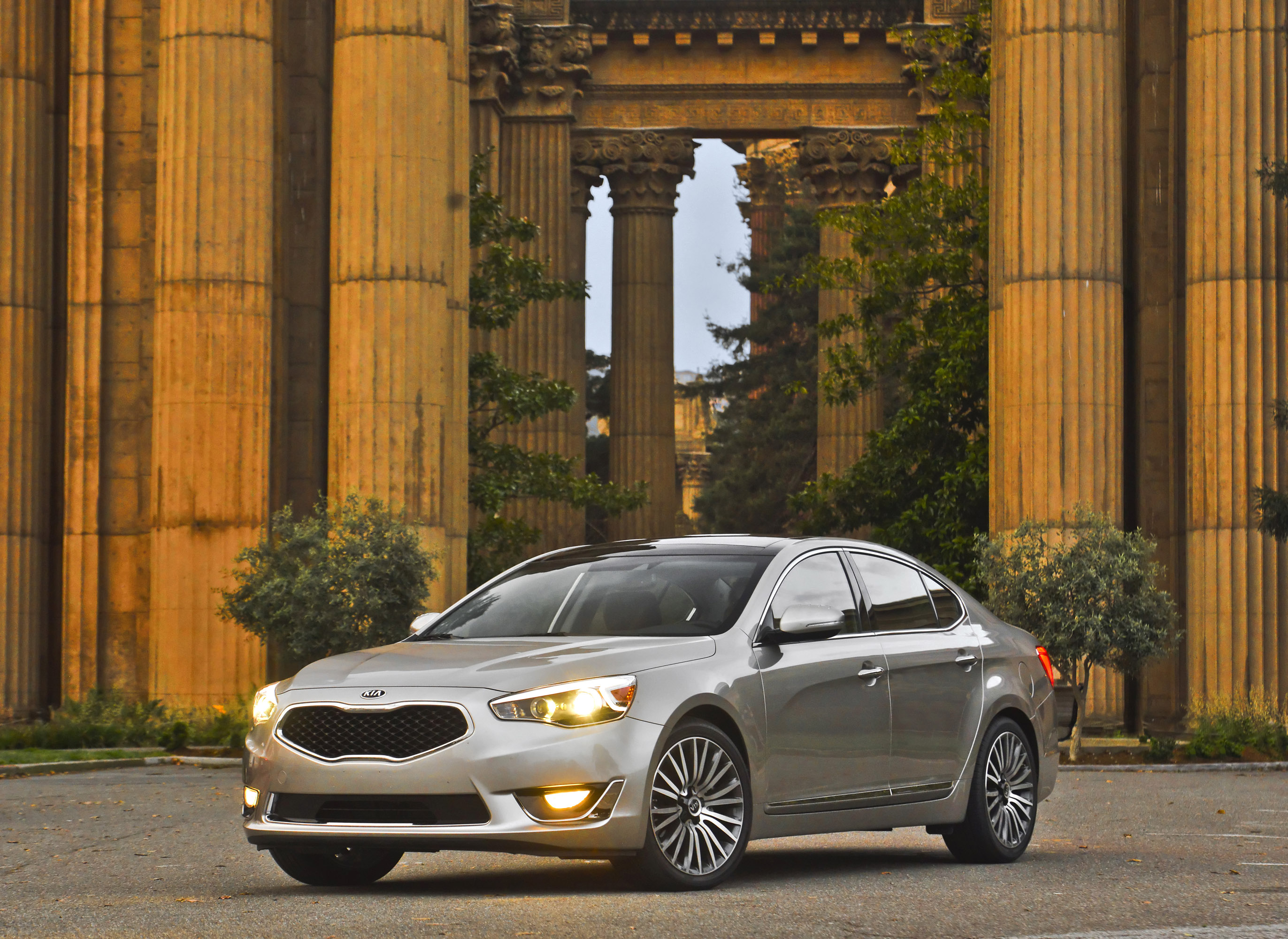 Kia Cadenza photo #38
