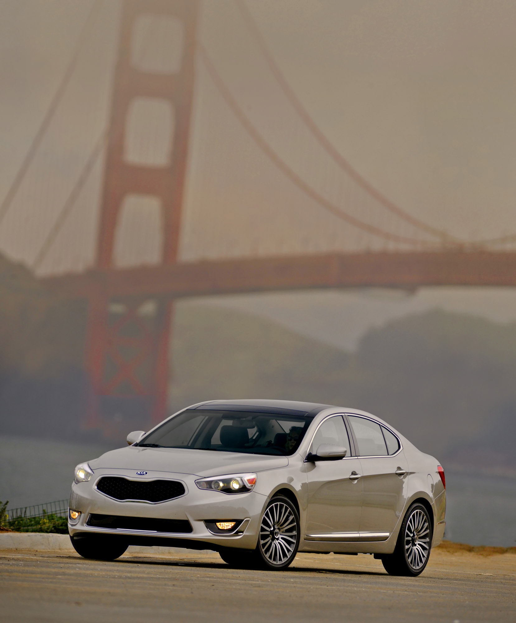 Kia Cadenza photo #40