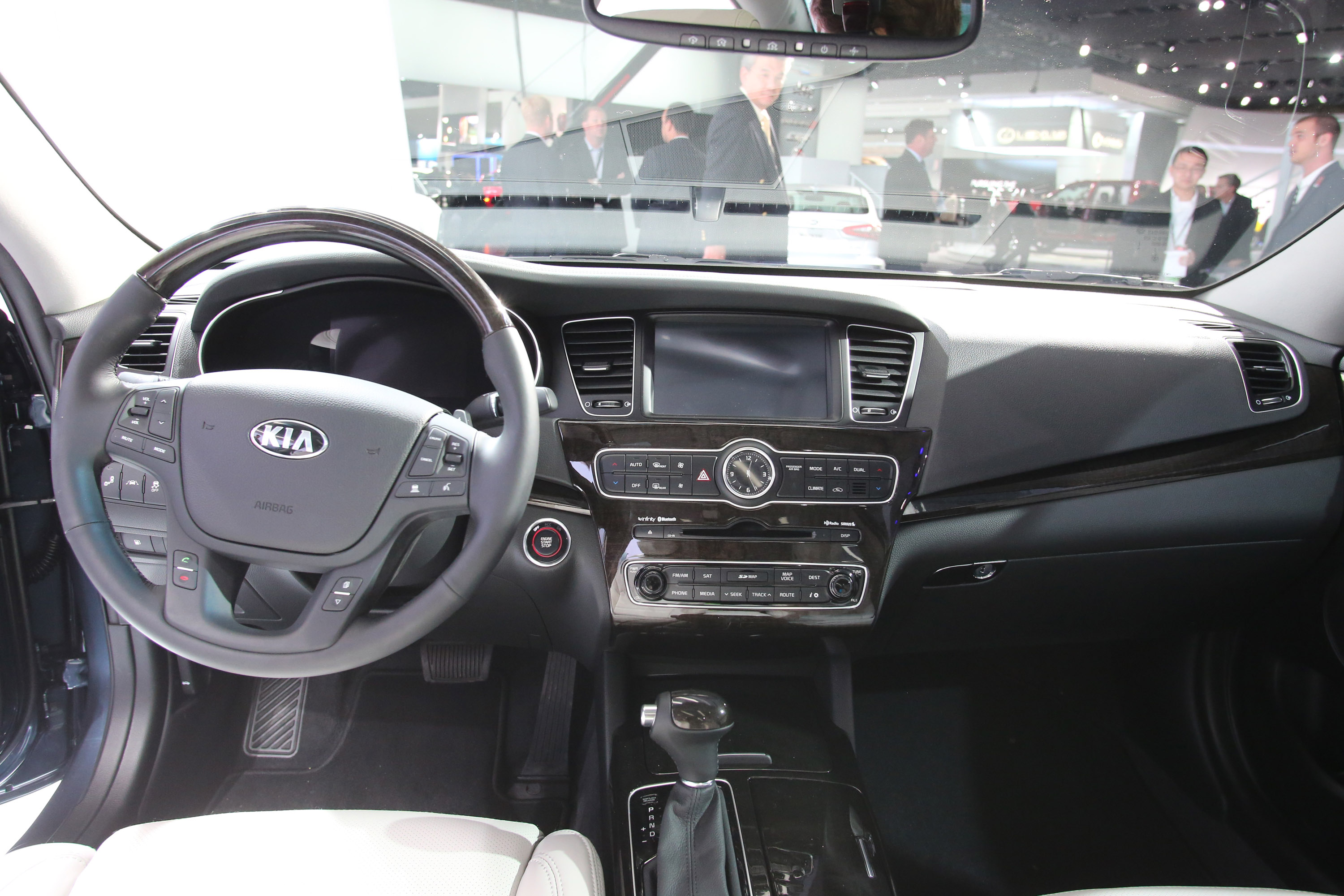 Kia Cadenza photo #49