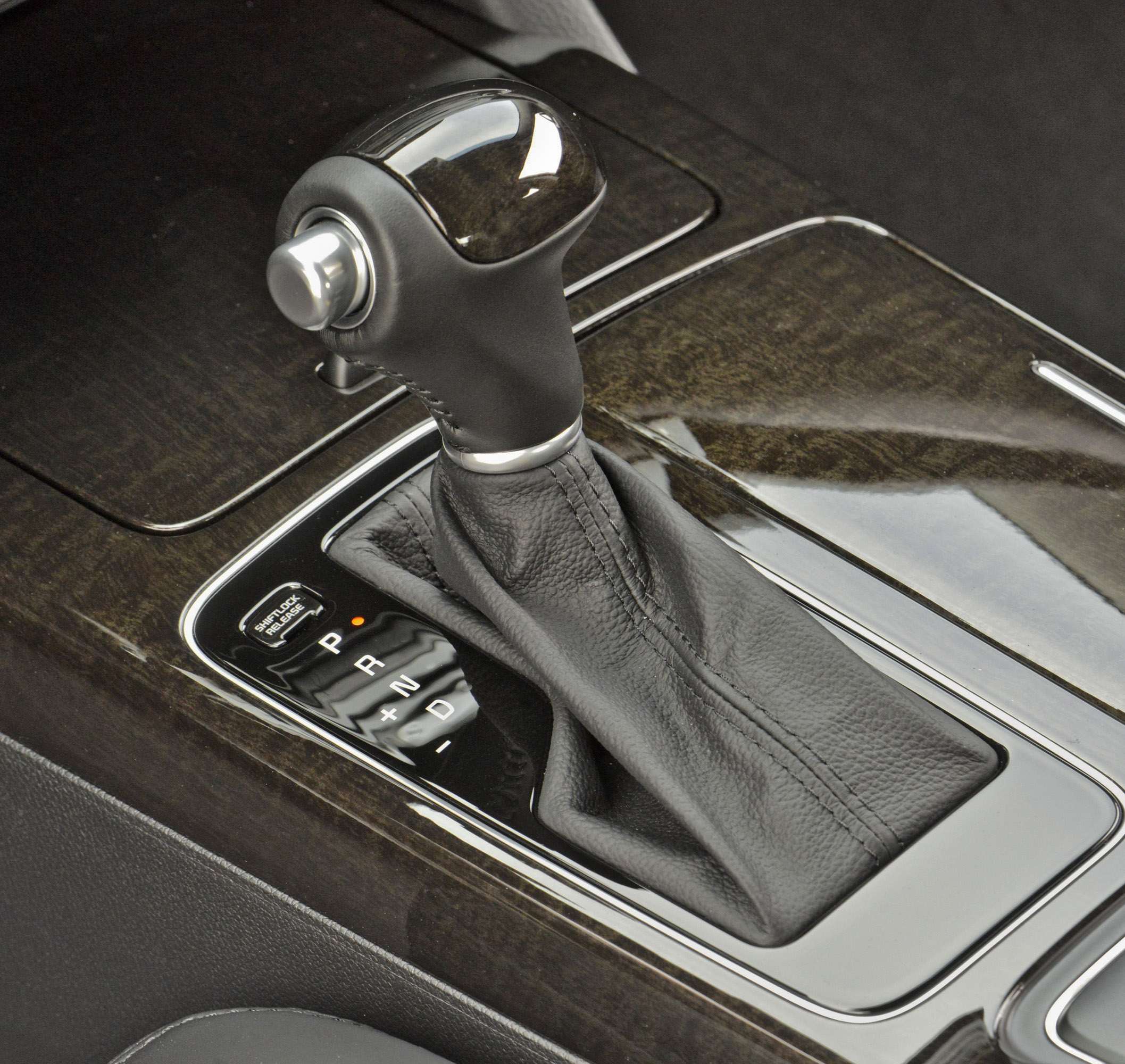 Kia Cadenza photo #60