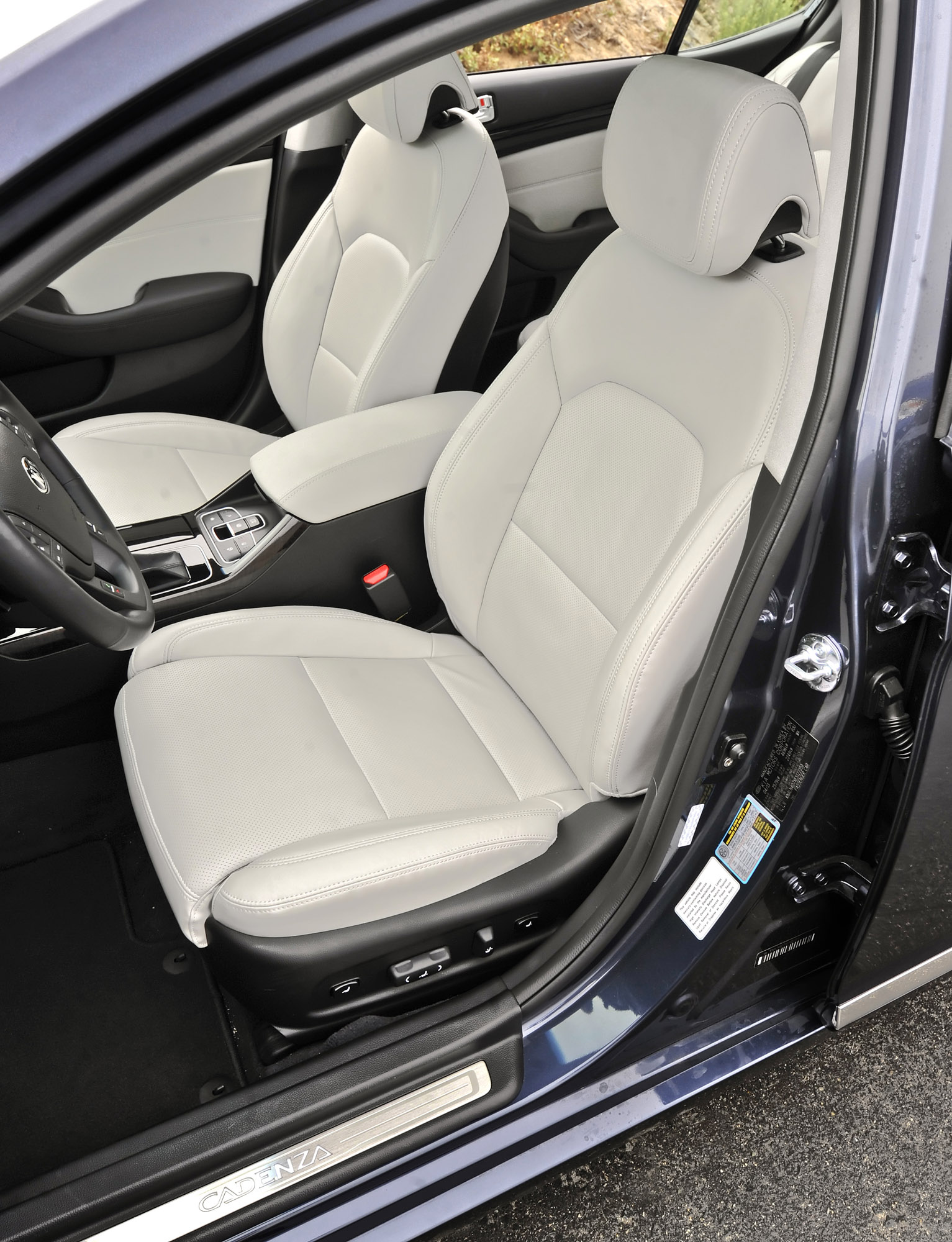 Kia Cadenza photo #63