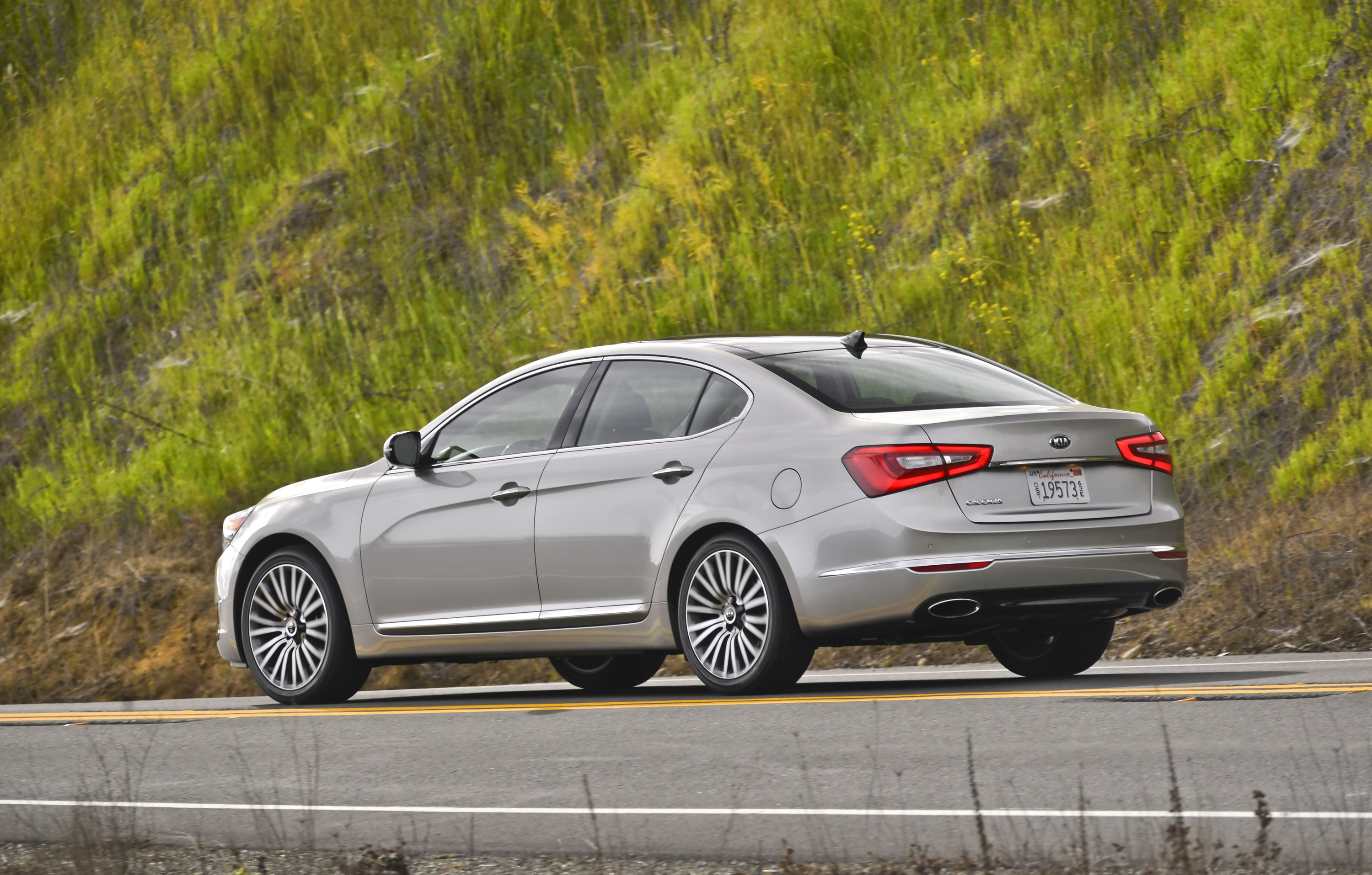 Kia Cadenza photo #73