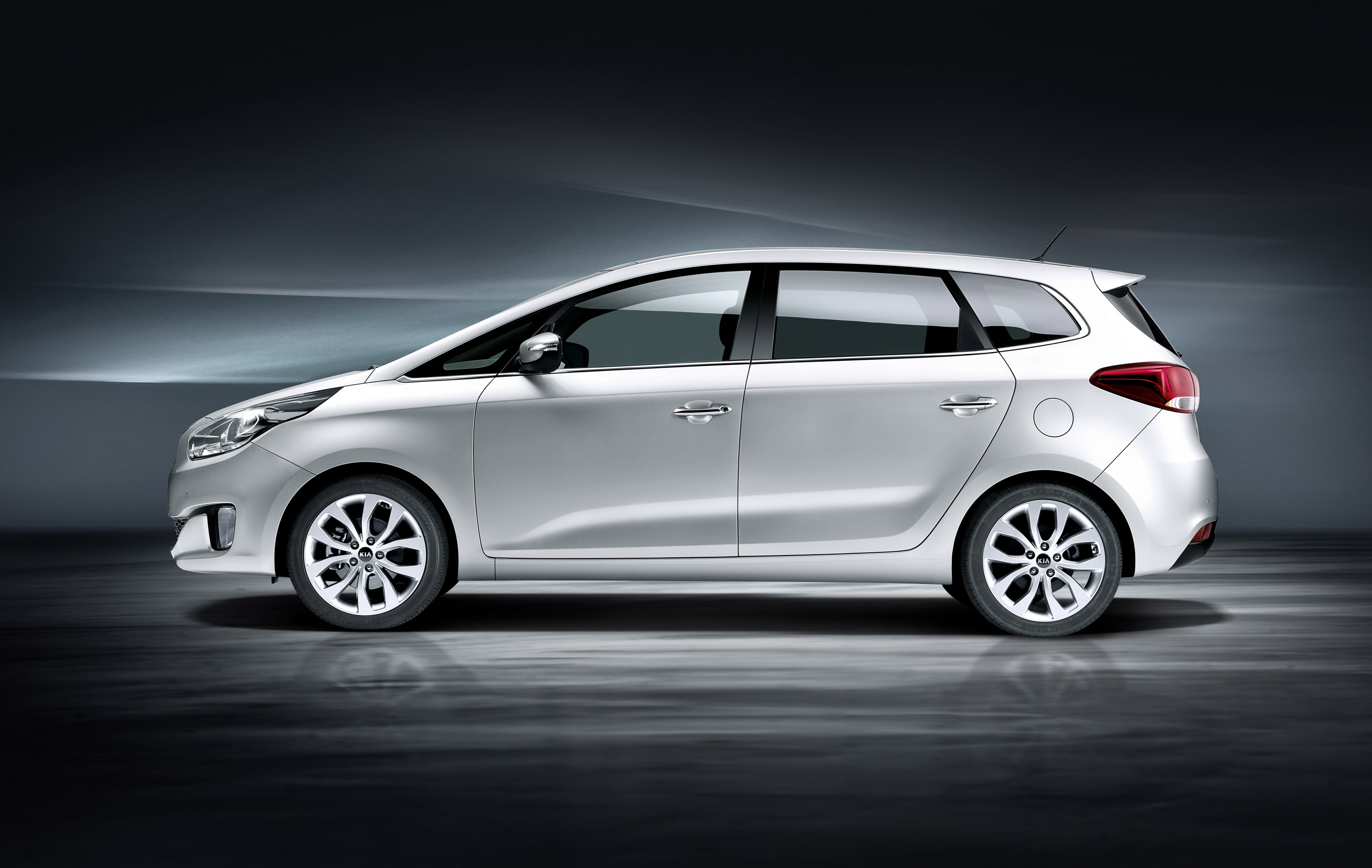 Kia carens 2014
