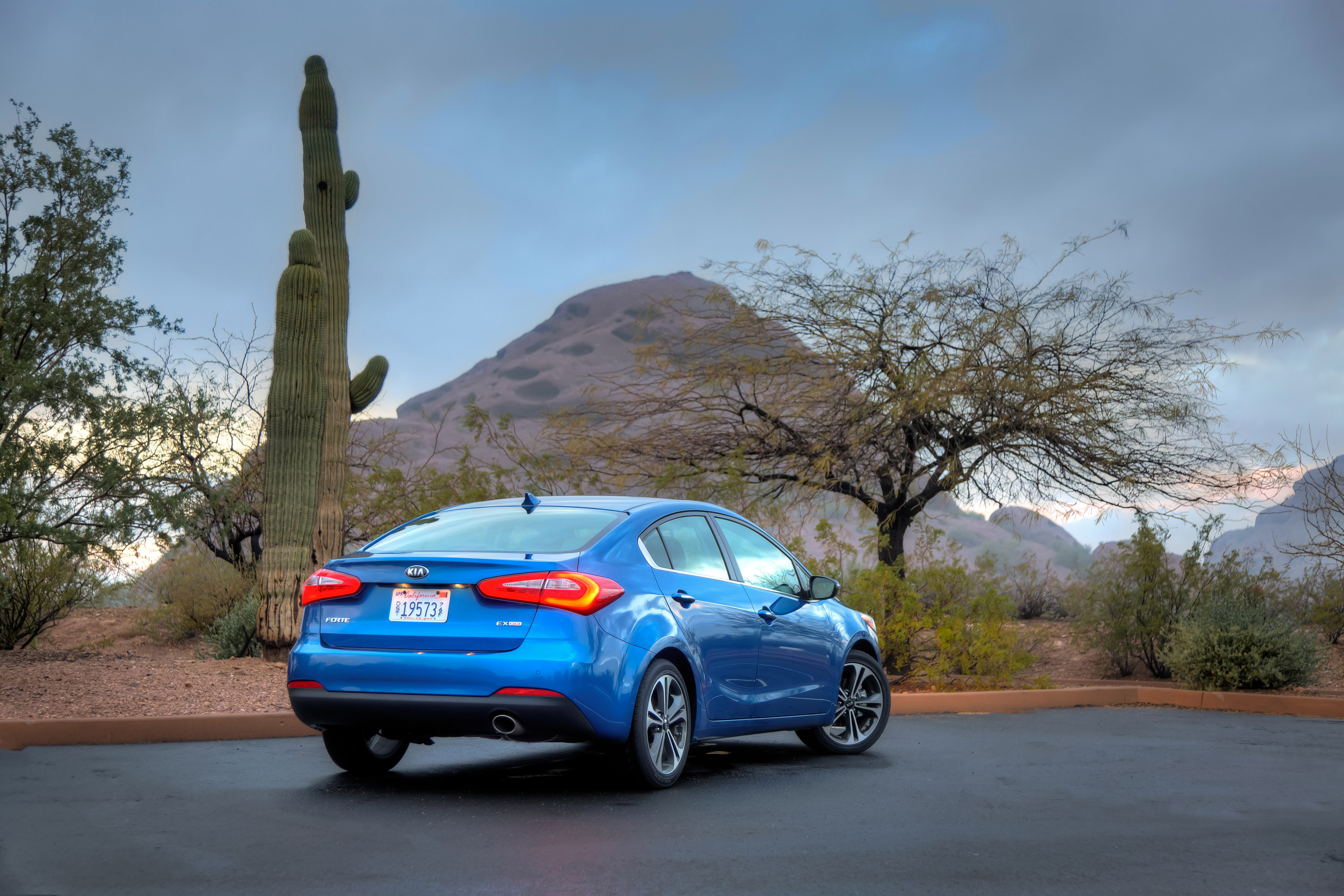 Kia Forte-Cerato-K3 photo #37