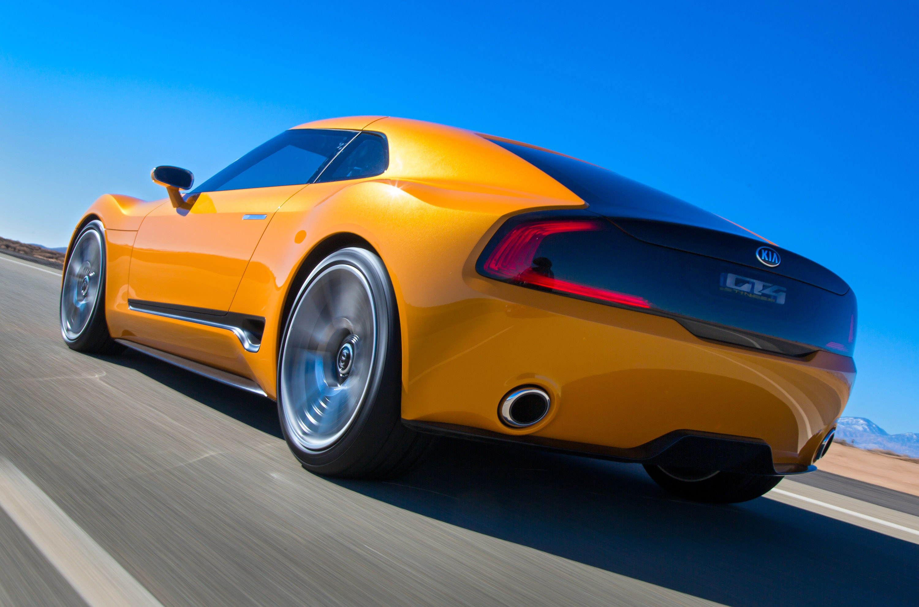 Kia GT4 Stinger Concept photo #11