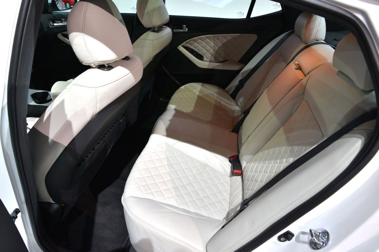 Kia Optima photo #22