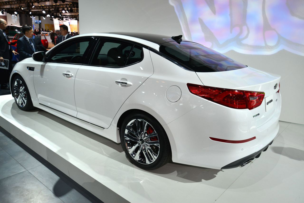 Kia Optima photo #30