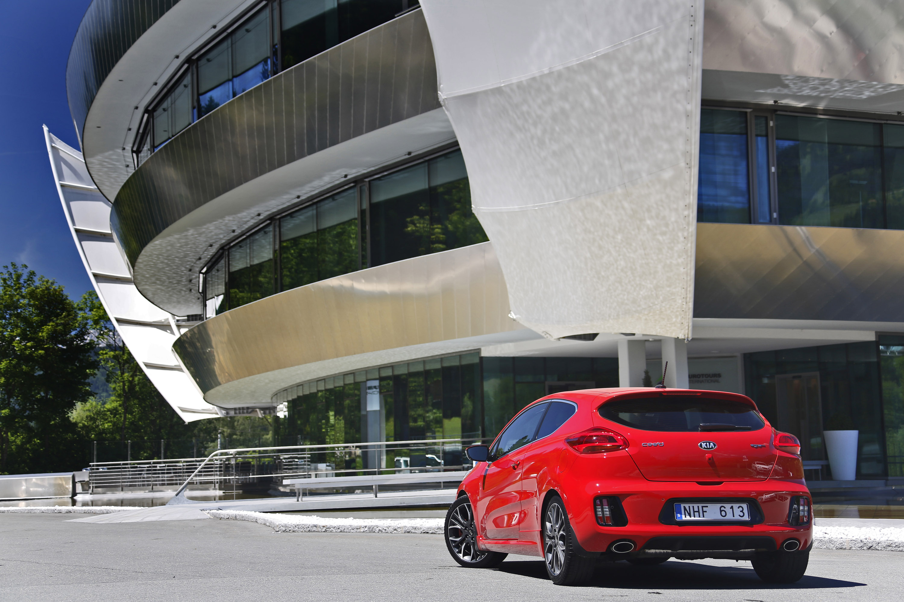 Kia Pro Ceed GT 3-door photo #50