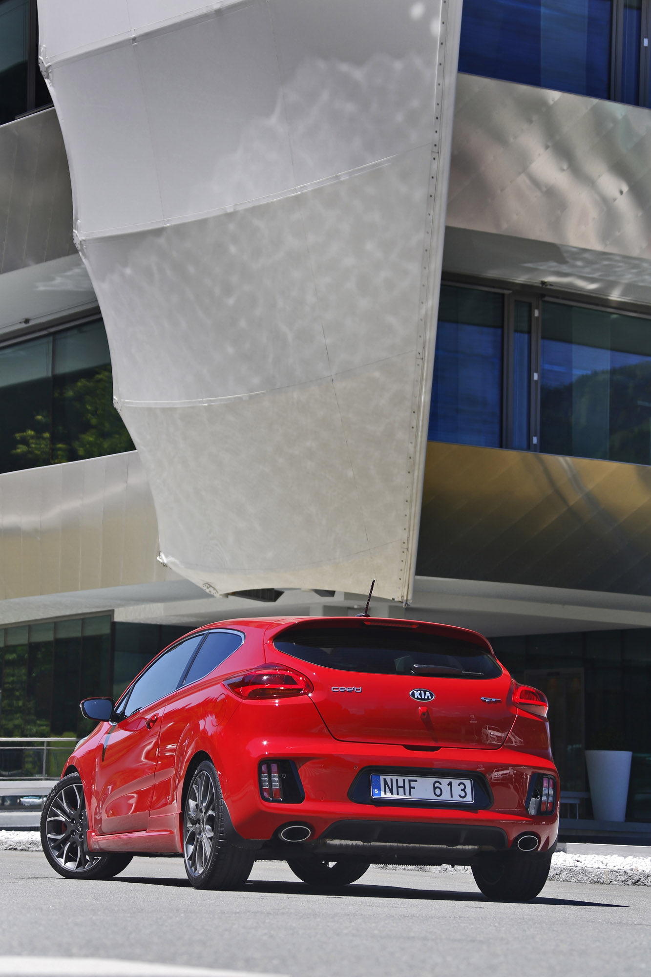 Kia Pro Ceed GT 3-door photo #53