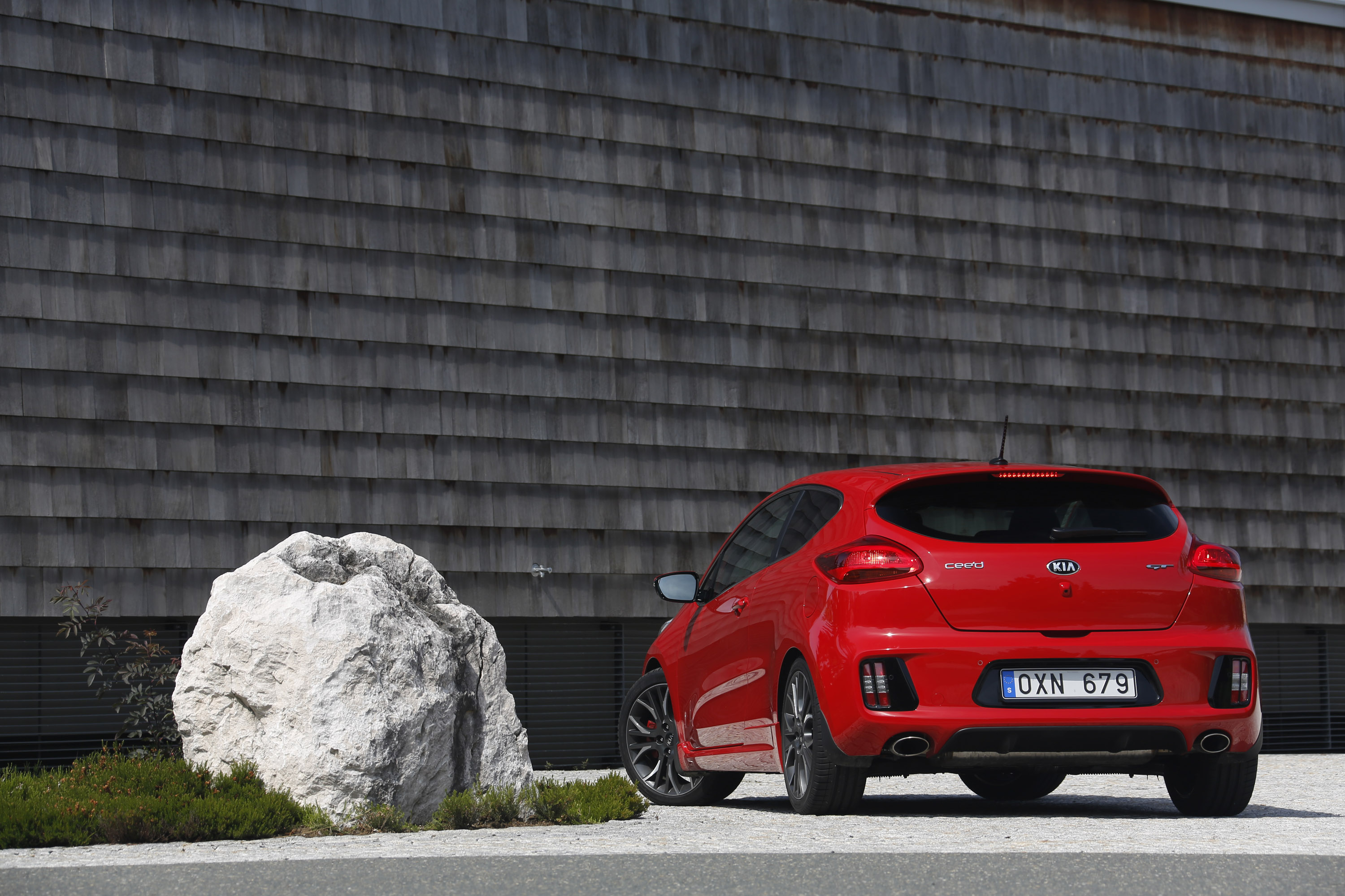 Kia Pro Ceed GT 3-door photo #59