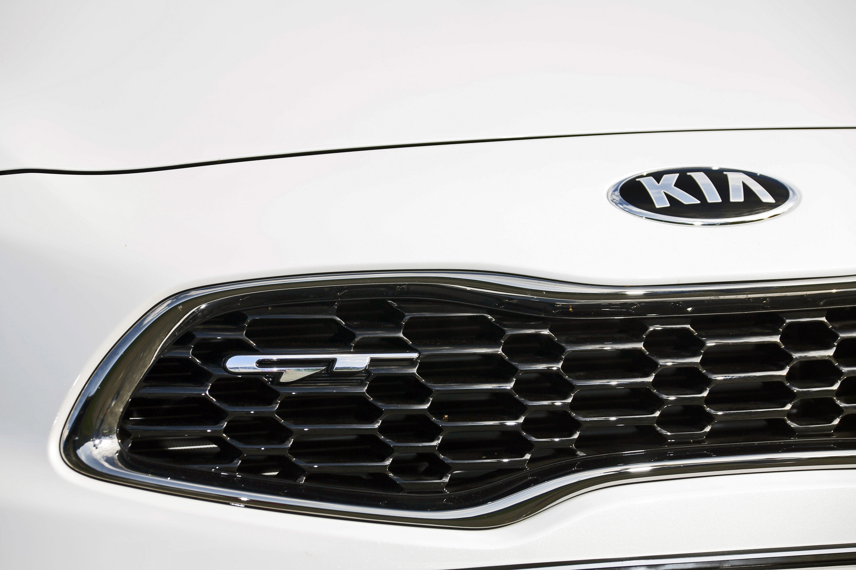 Kia Pro Ceed GT 5-door photo #73