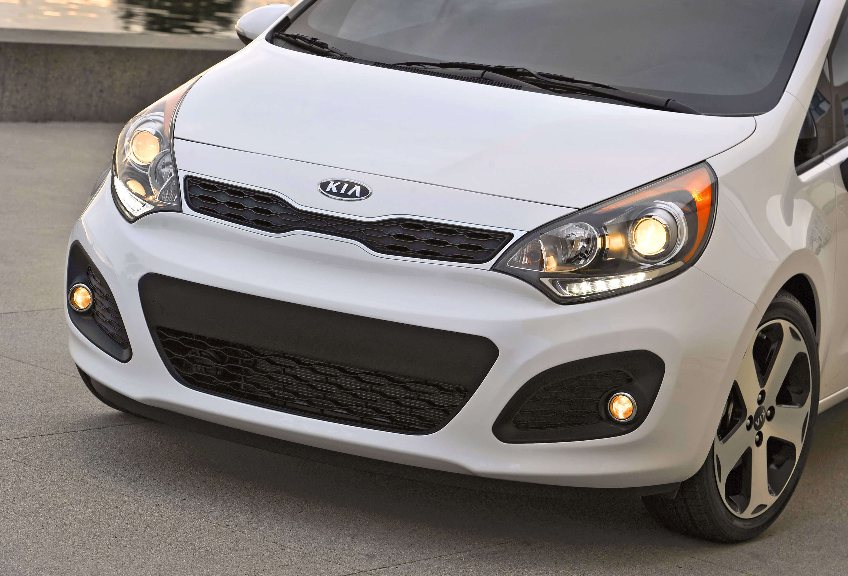 Kia Rio photo #15