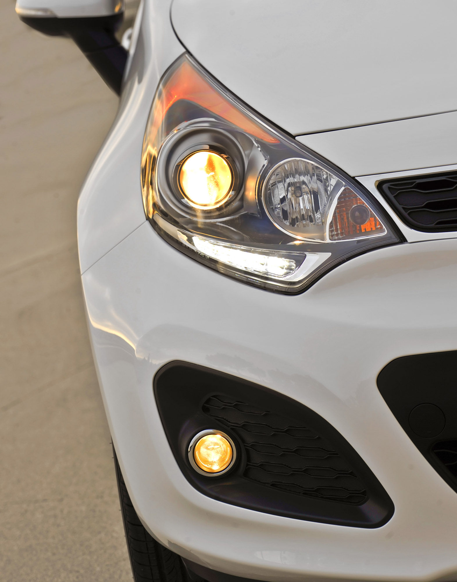 Kia Rio photo #18