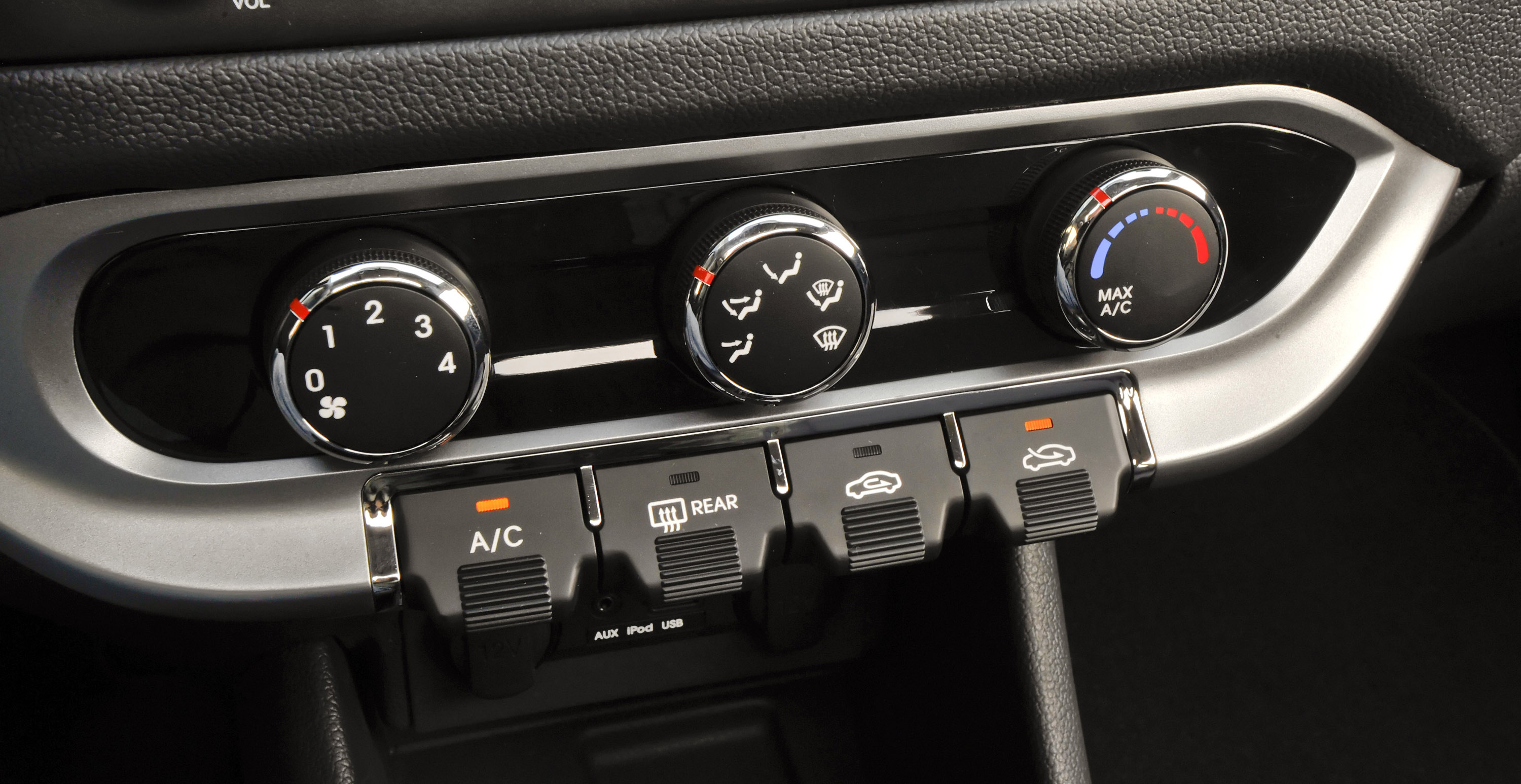 Kia Rio photo #27