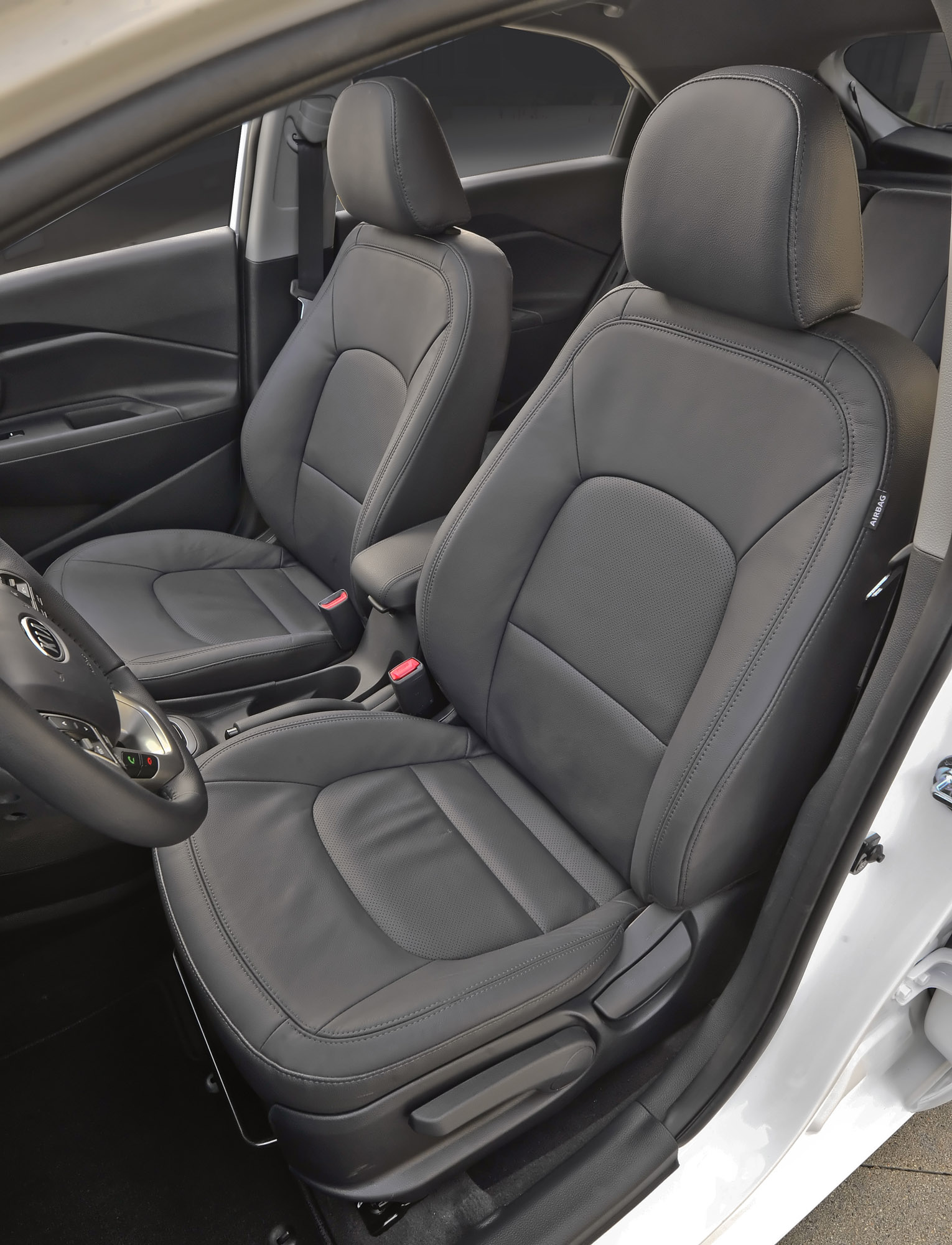 Kia Rio photo #29