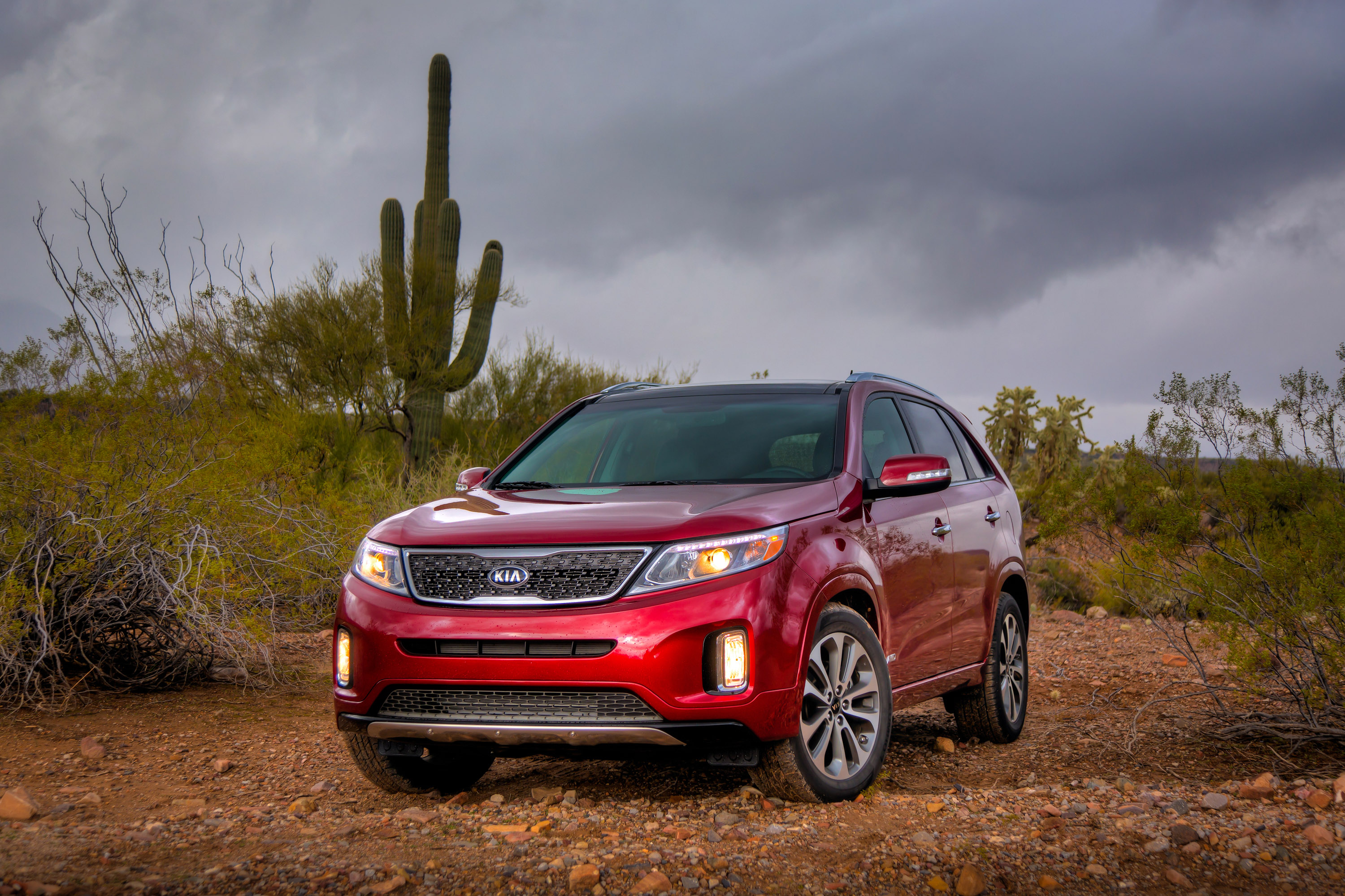 Kia Sorento 2021 красный
