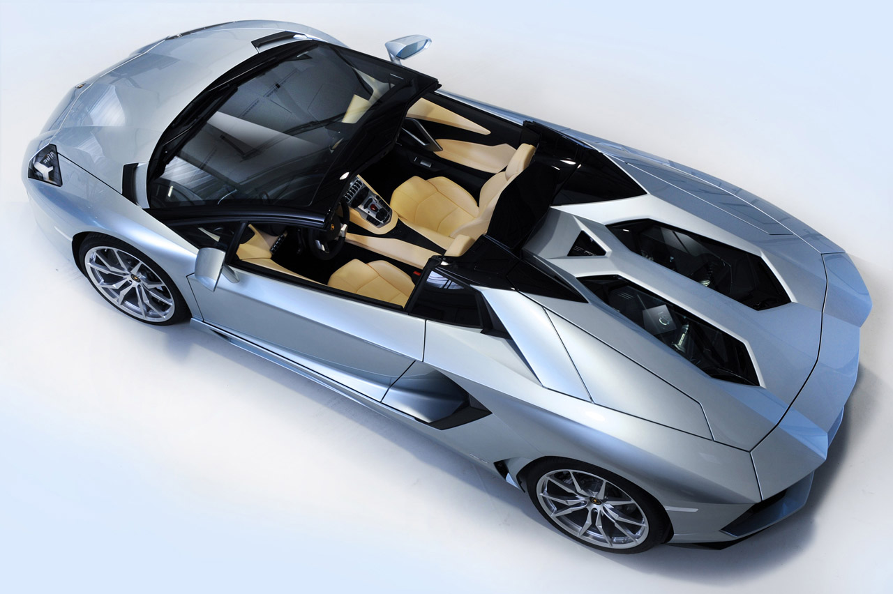 Lamborghini Aventador LP700-4 Roadster photo #36