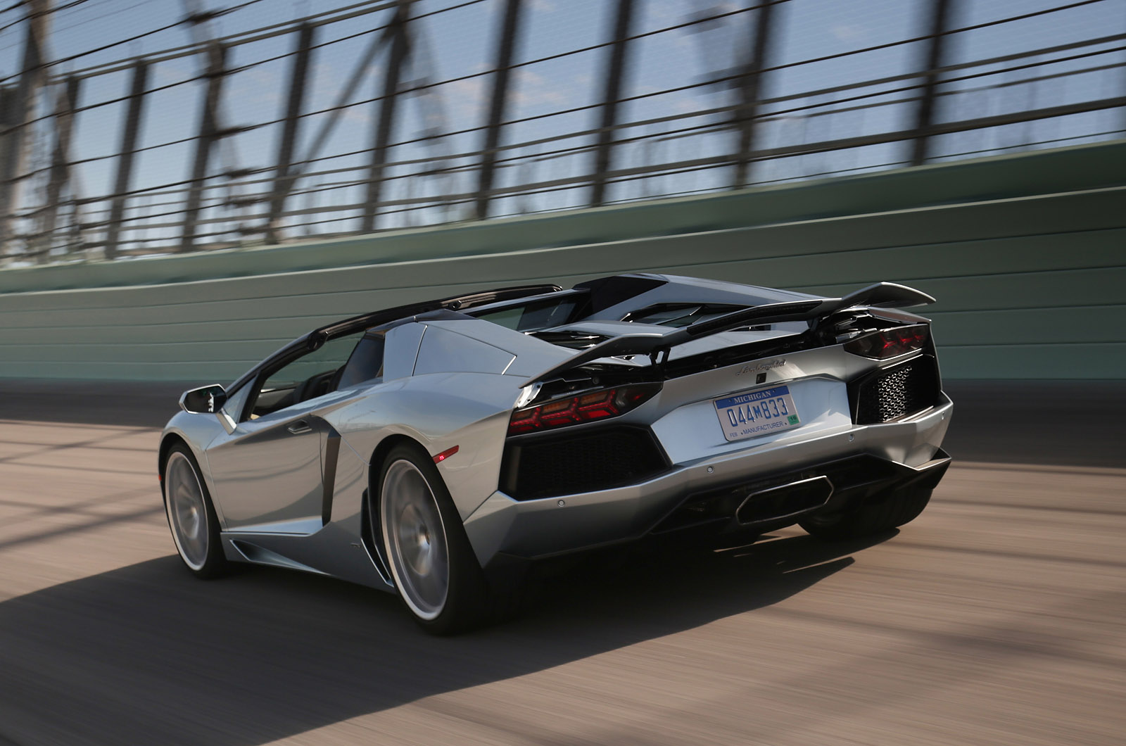 Lamborghini Aventador LP700-4 Roadster photo #63