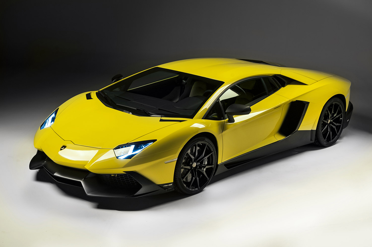 Lamborghini Aventador LP720-4 50 Anniversario Edition photo #1