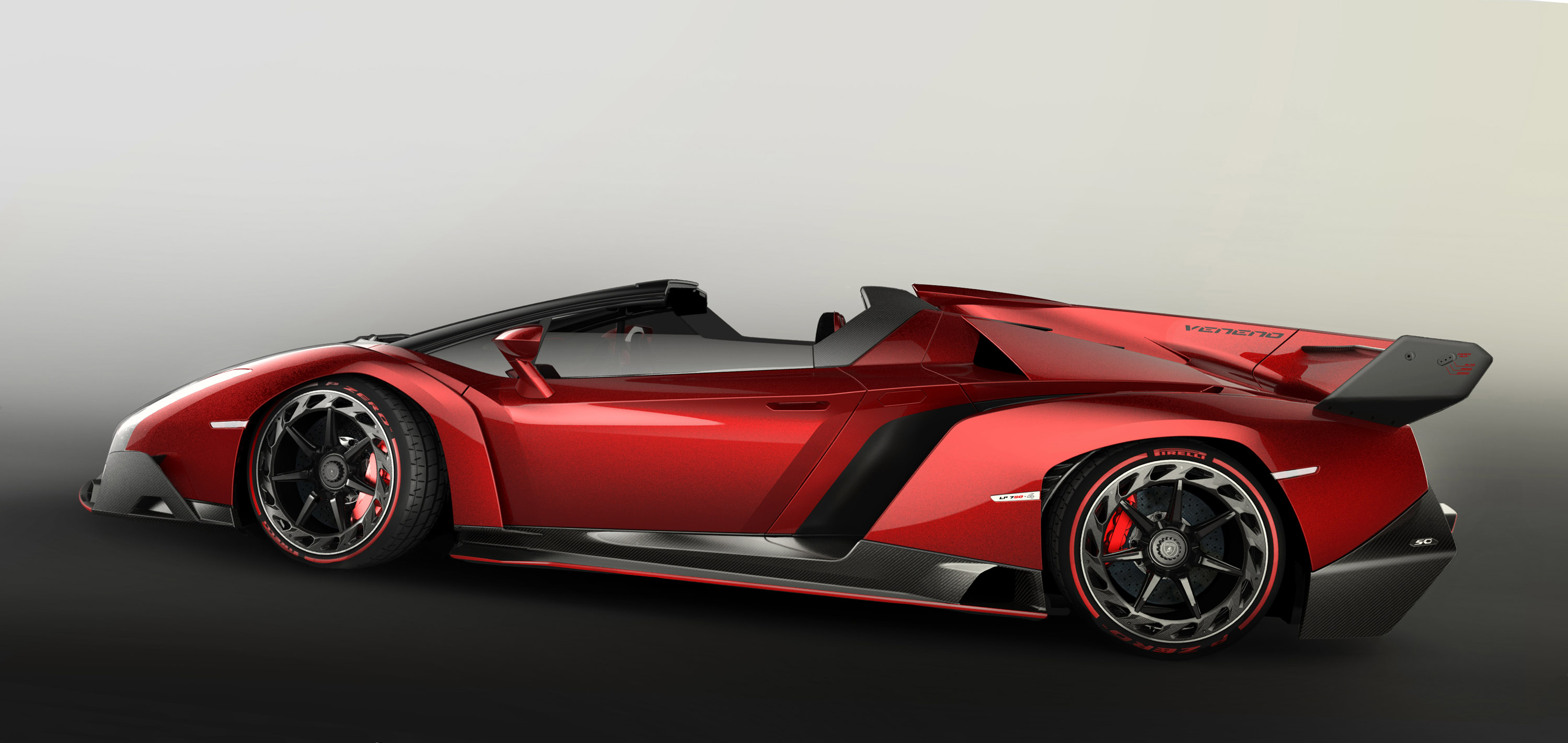 Lamborghini Veneno Roadster photo #2