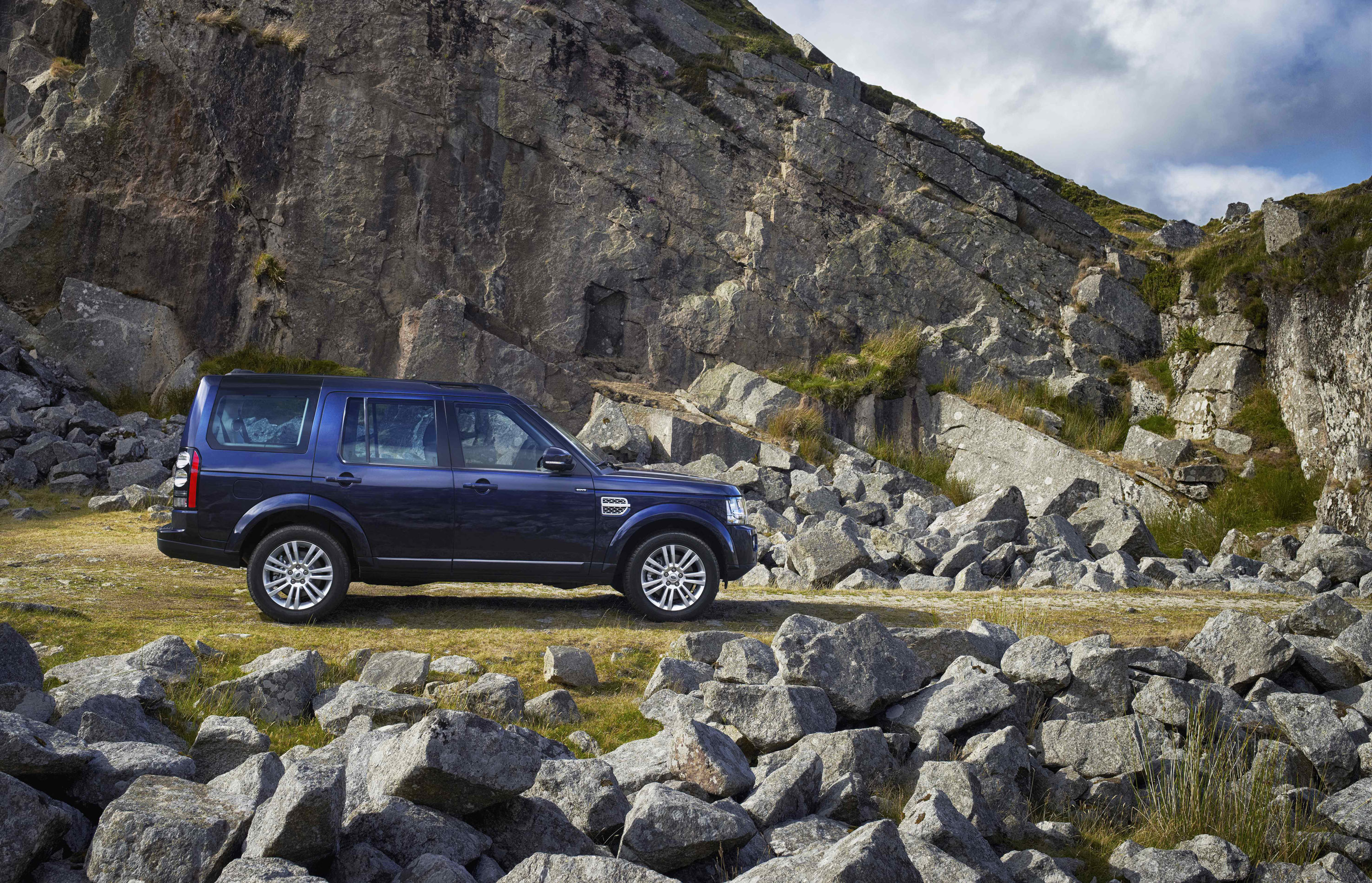 Land Rover Discovery photo #4