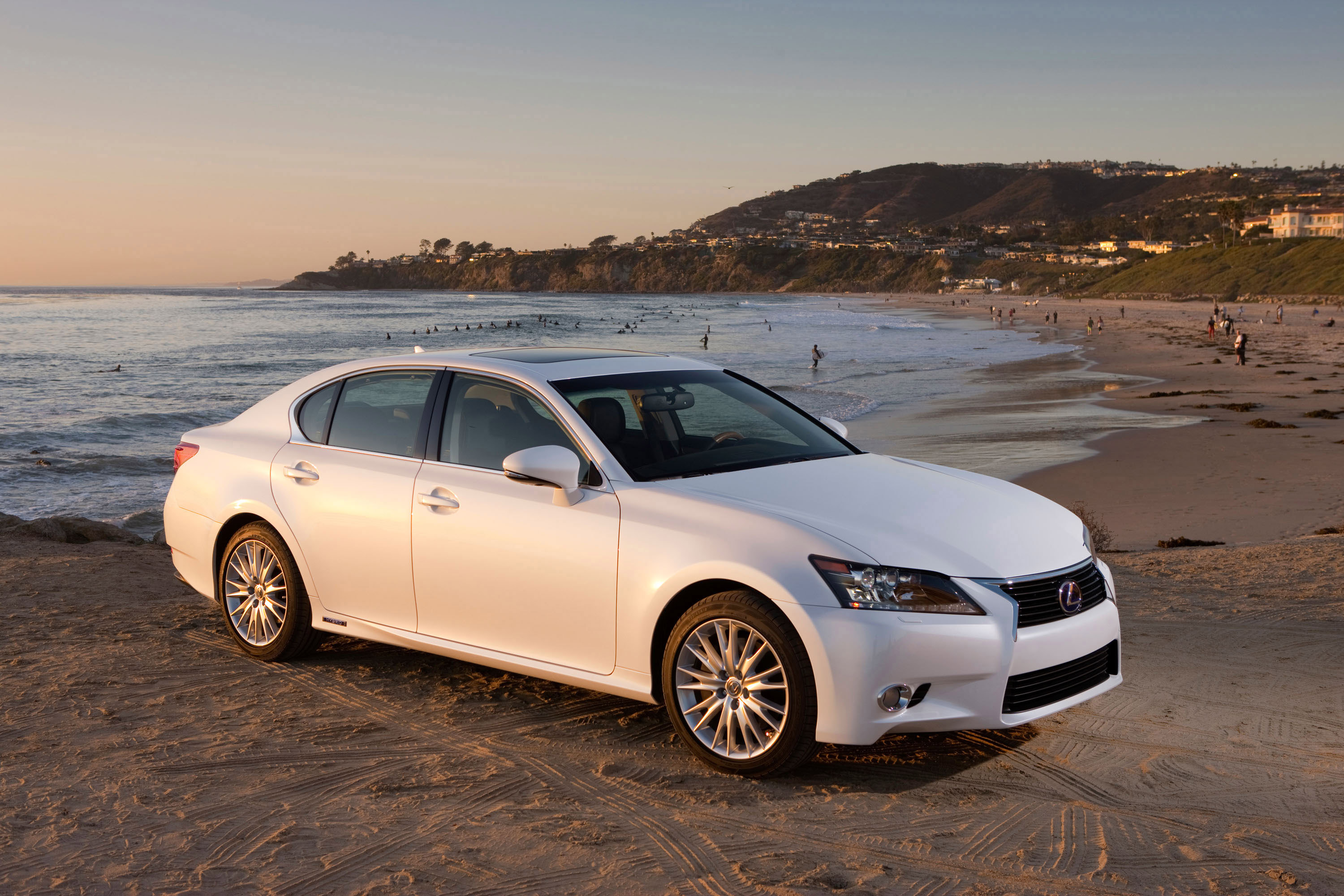 Lexus GS 450h photo #17