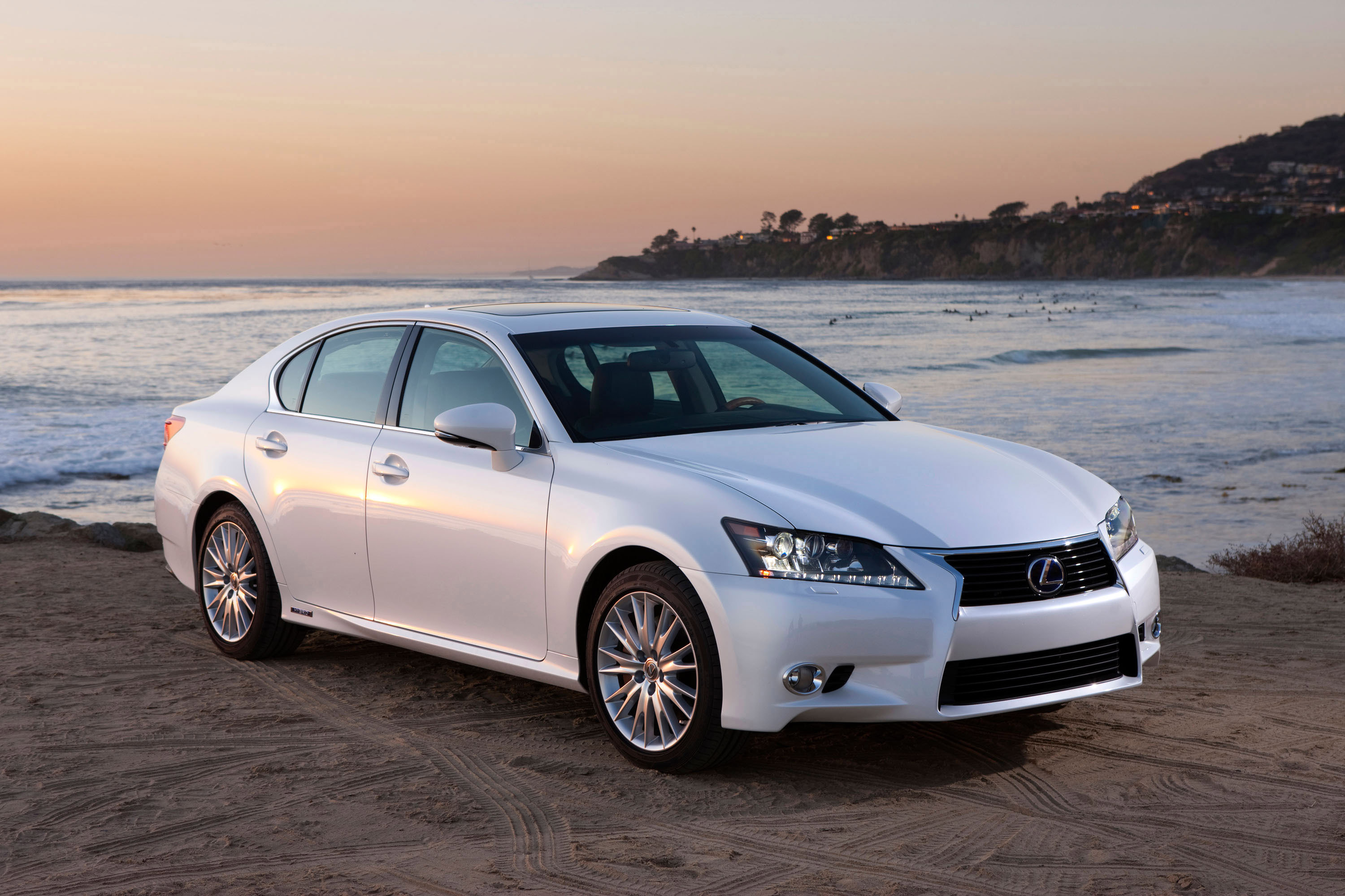 Lexus GS 450h photo #18