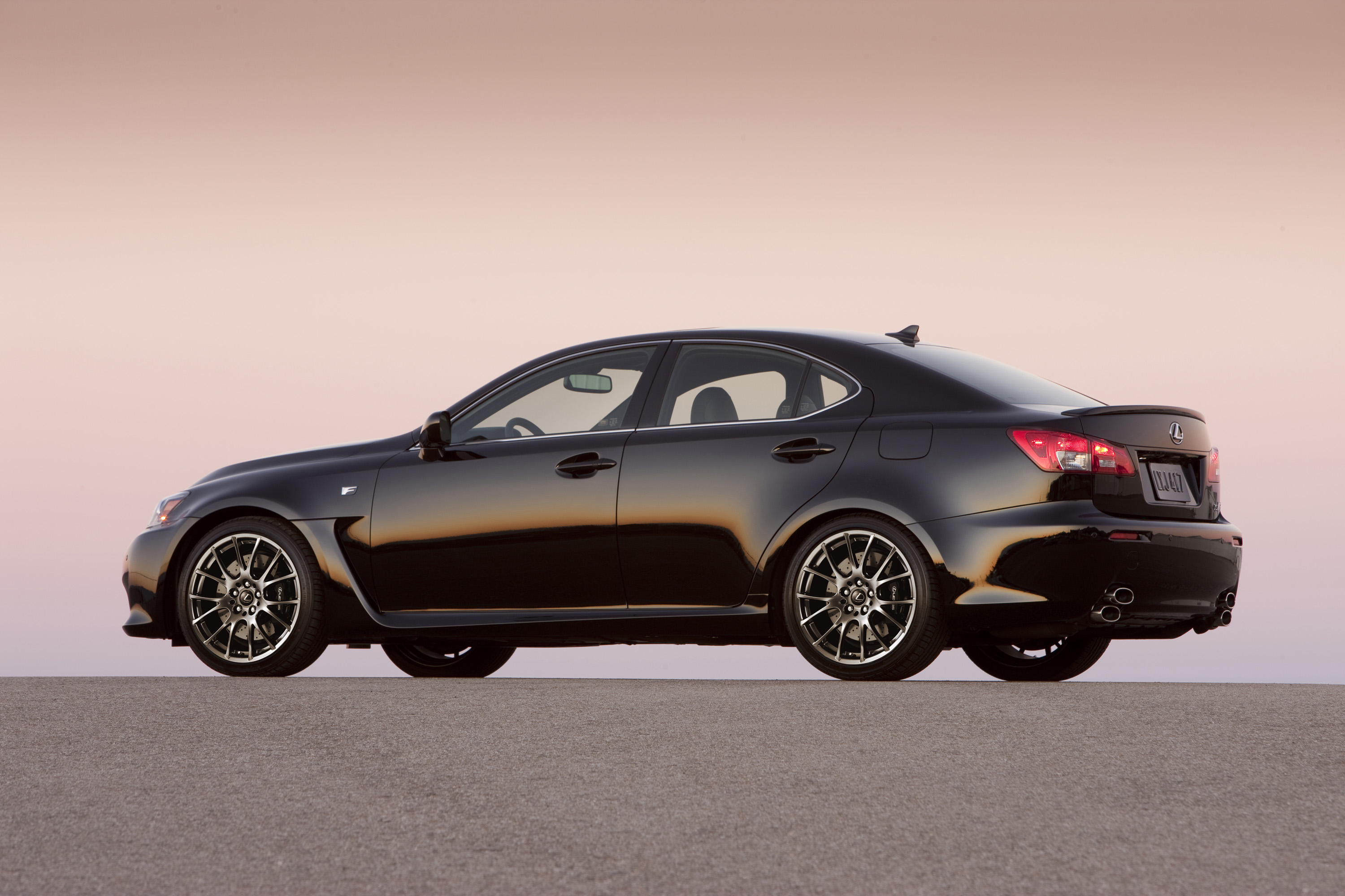 Lexus IS F photo #3